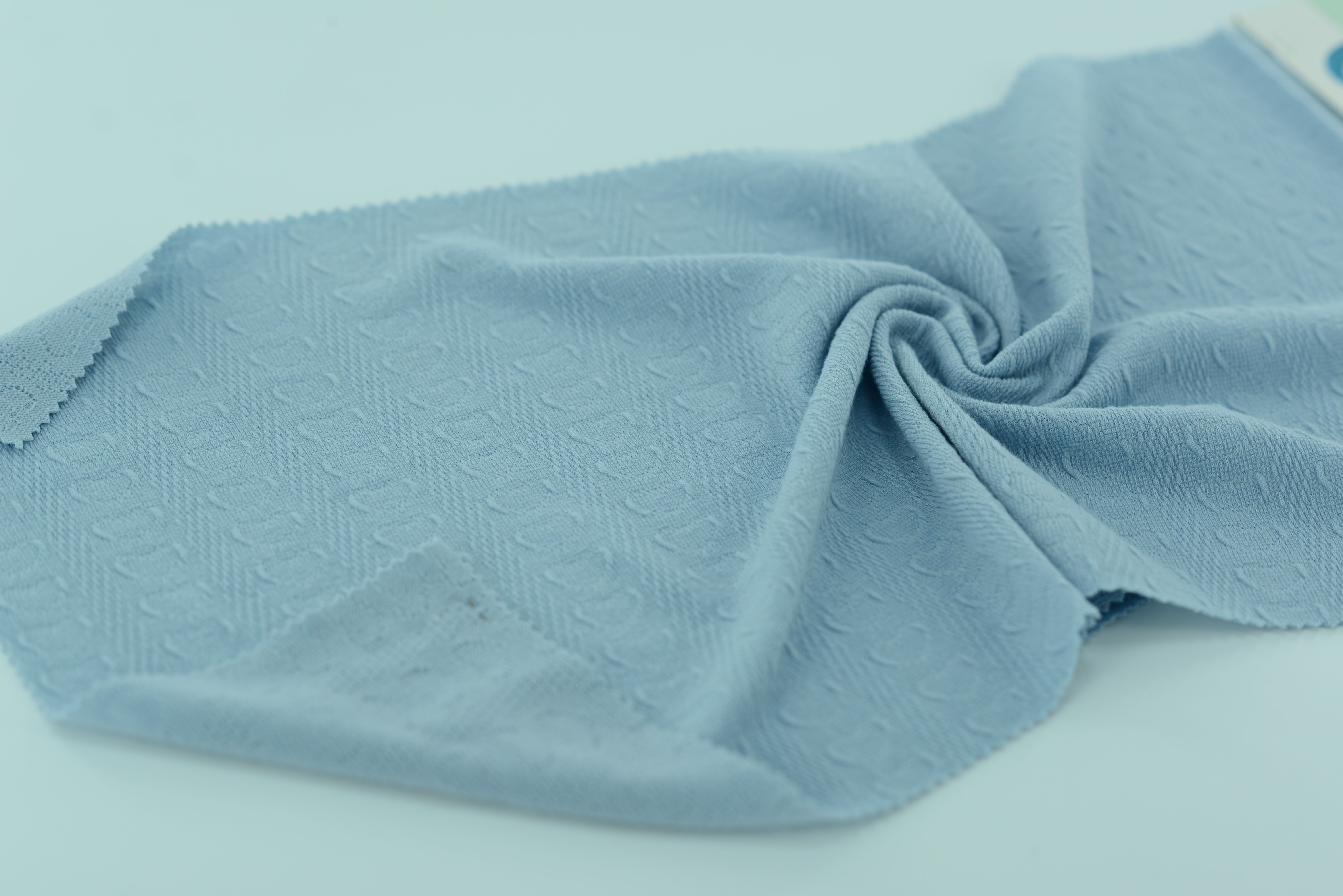 LX-P-12086 THICK LOVING HEART JACQUARD