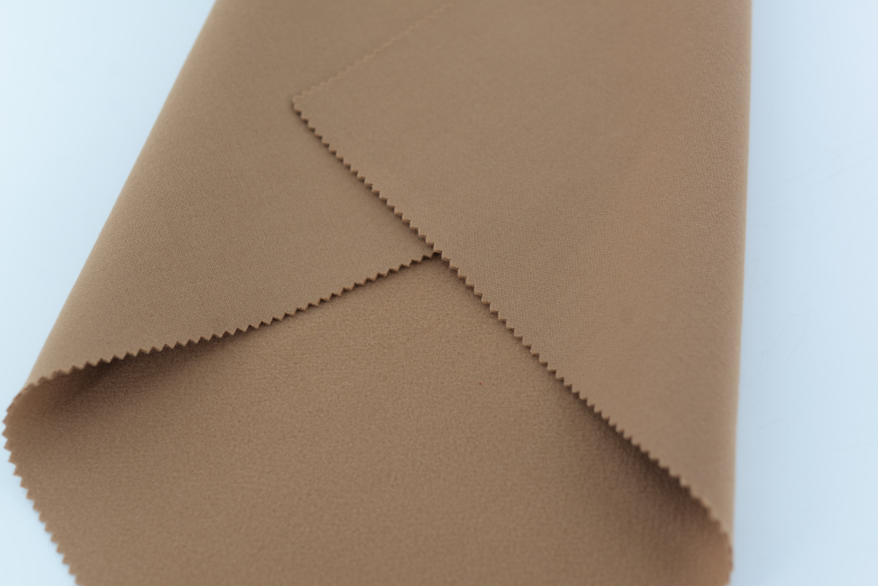 LX-P-18131 200D POLY KNIT BRUSH