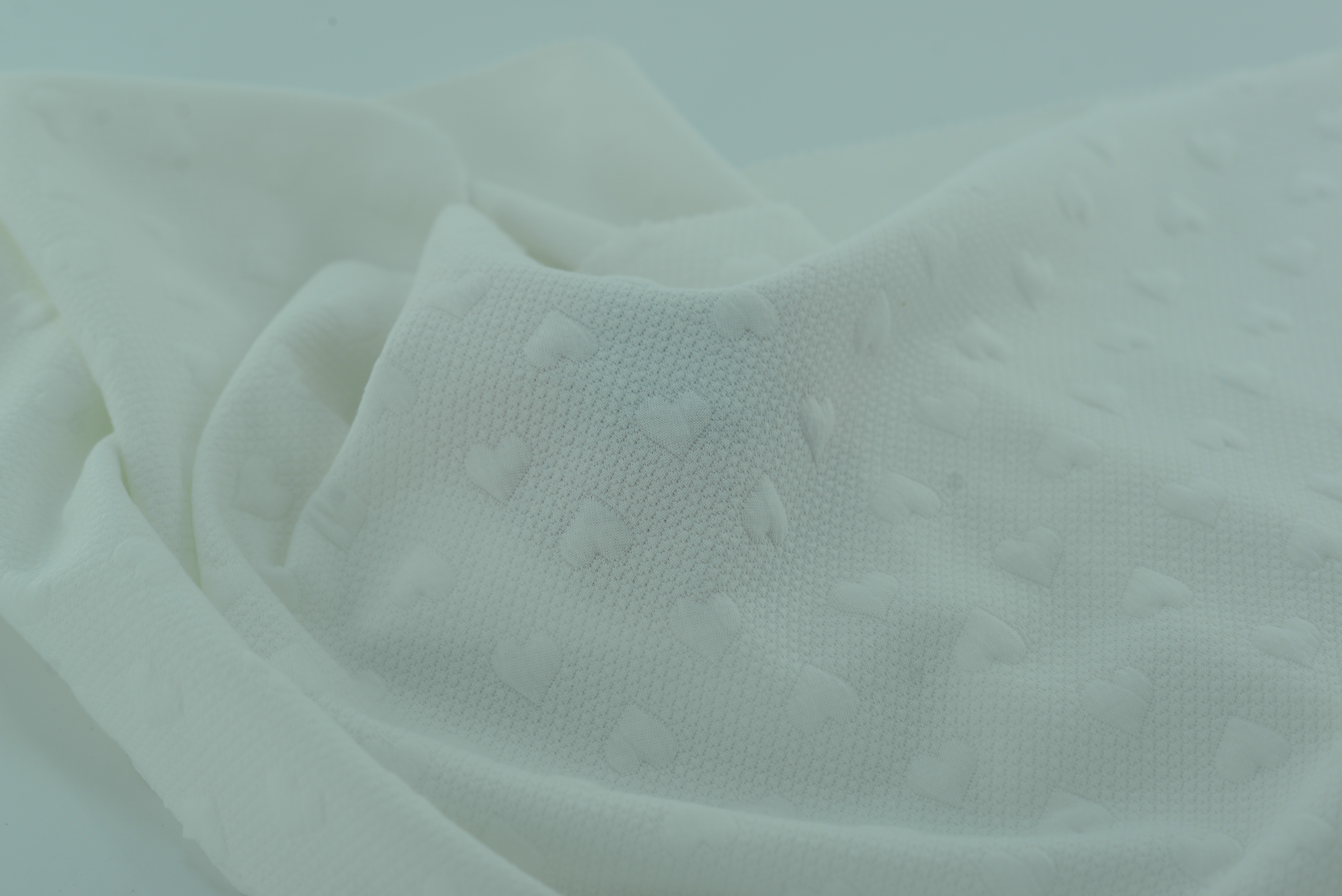 LX-P-16068 KNIT LOVING HEART JACQUARD