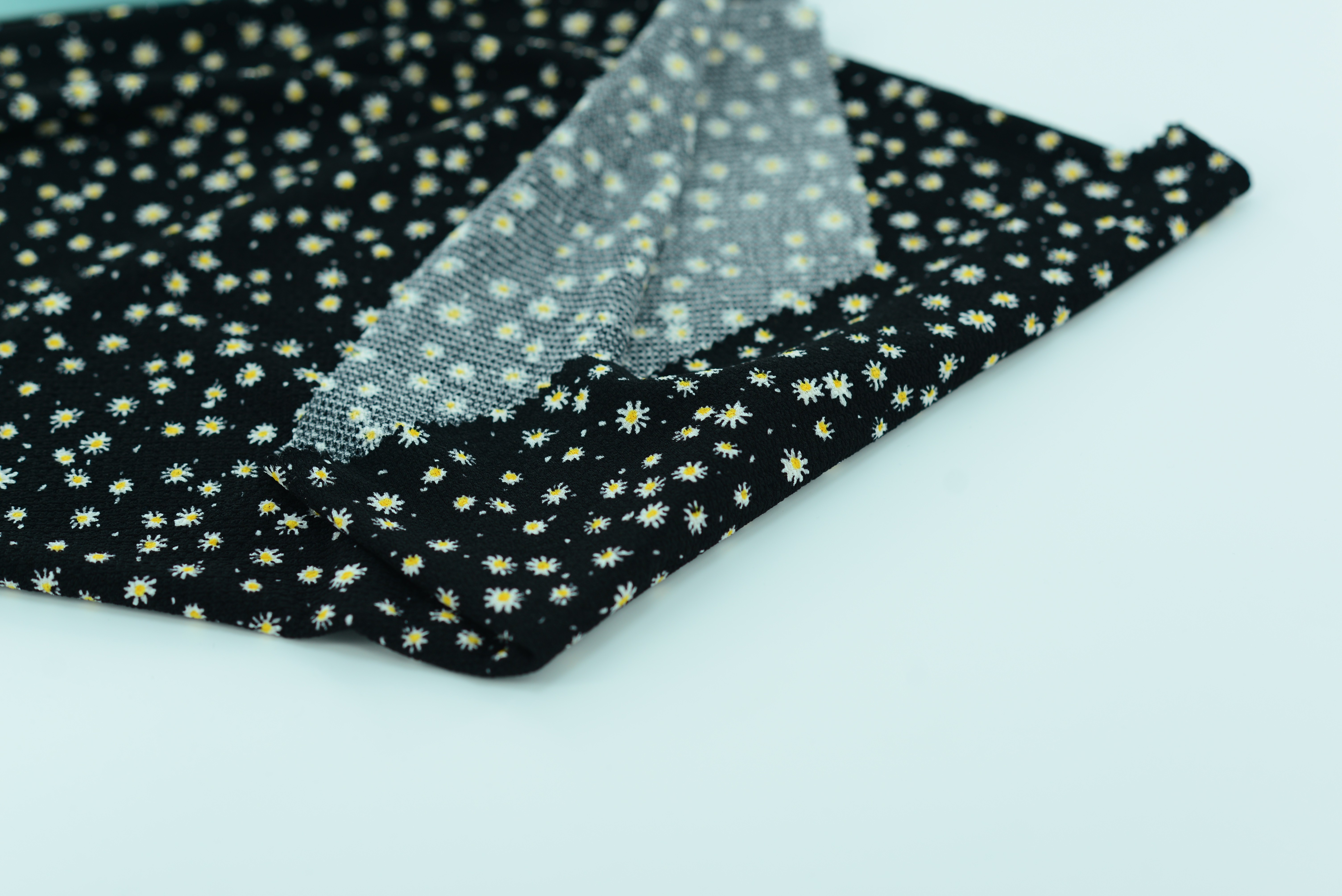 LX-P-16042 SINGLE KNIT JACQUARD PRINT