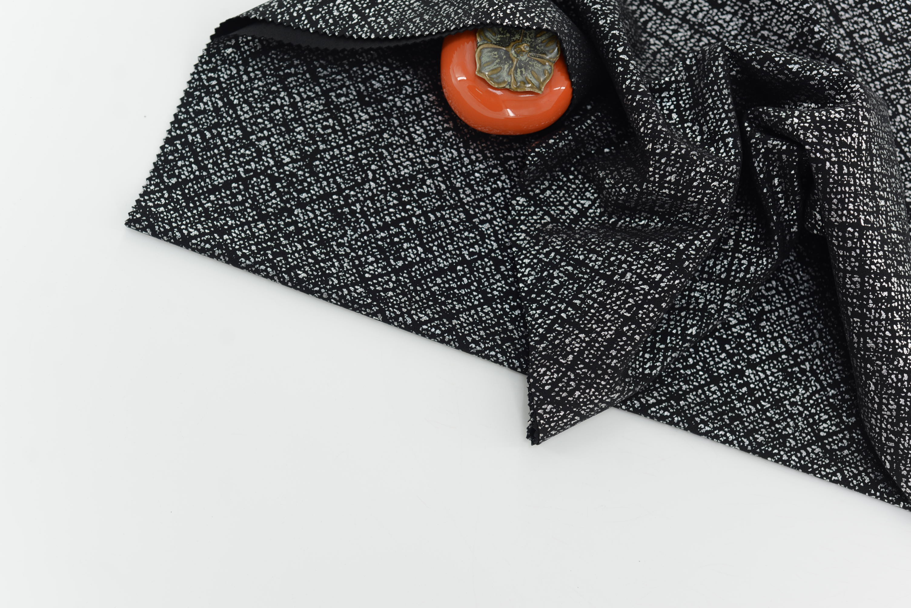 LX-F-11092 SCUBA CREPE CHECK FRAGMENT FOIL