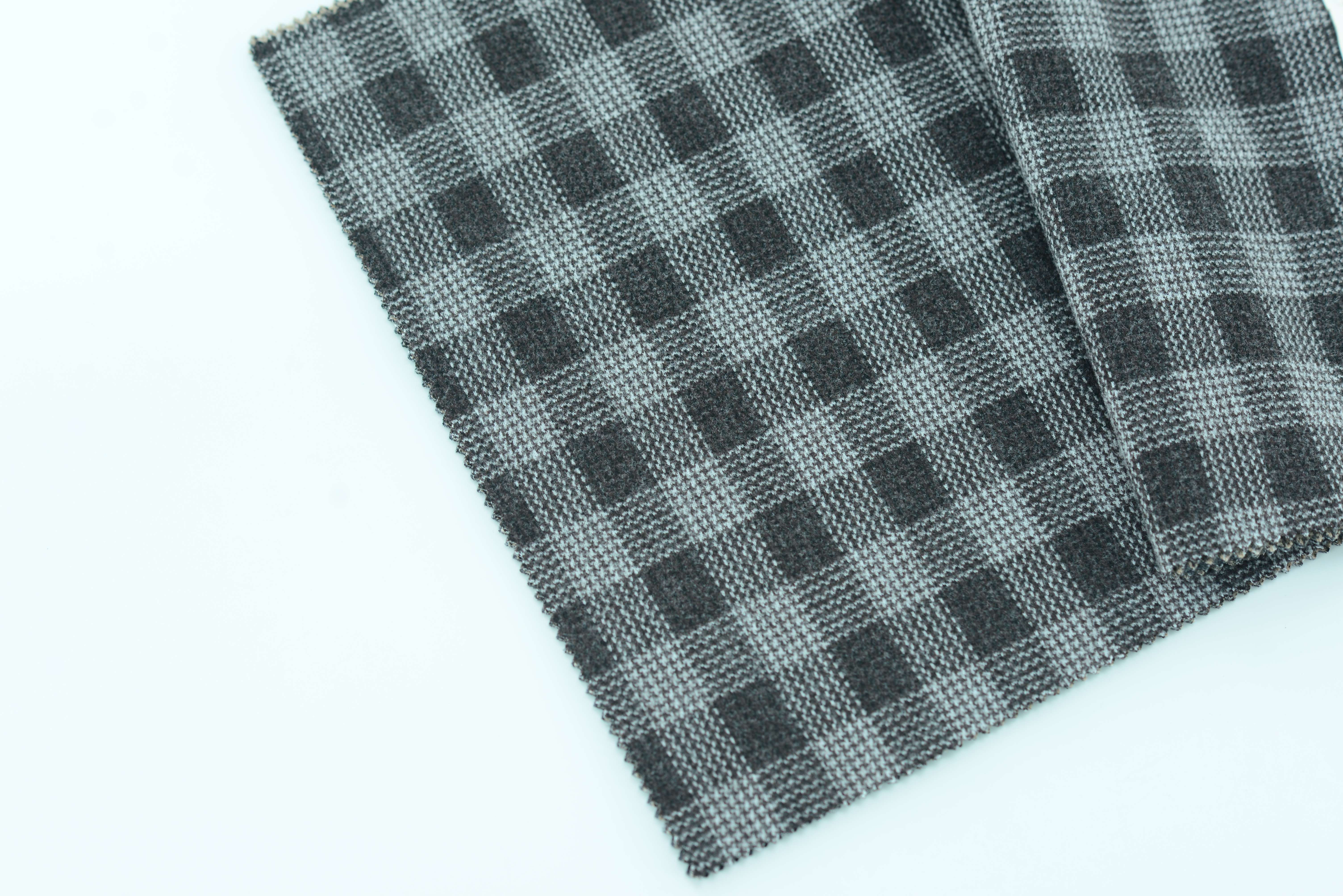 LX-P-18045 POLY CHECK JACQUARD KNIT BRUSH