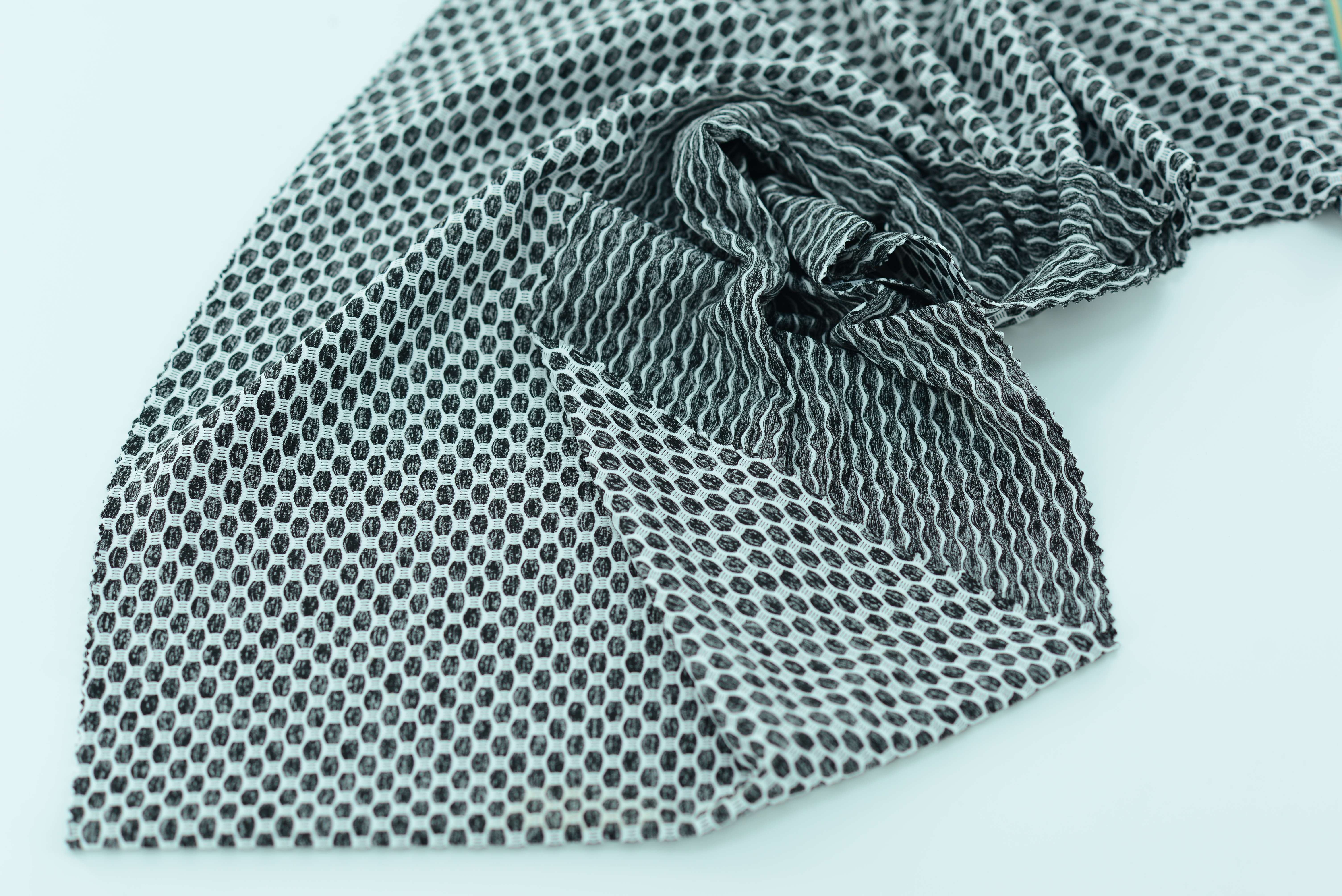 LX-P-16051 SINGLE KNIT YARN DYE JACQUARD