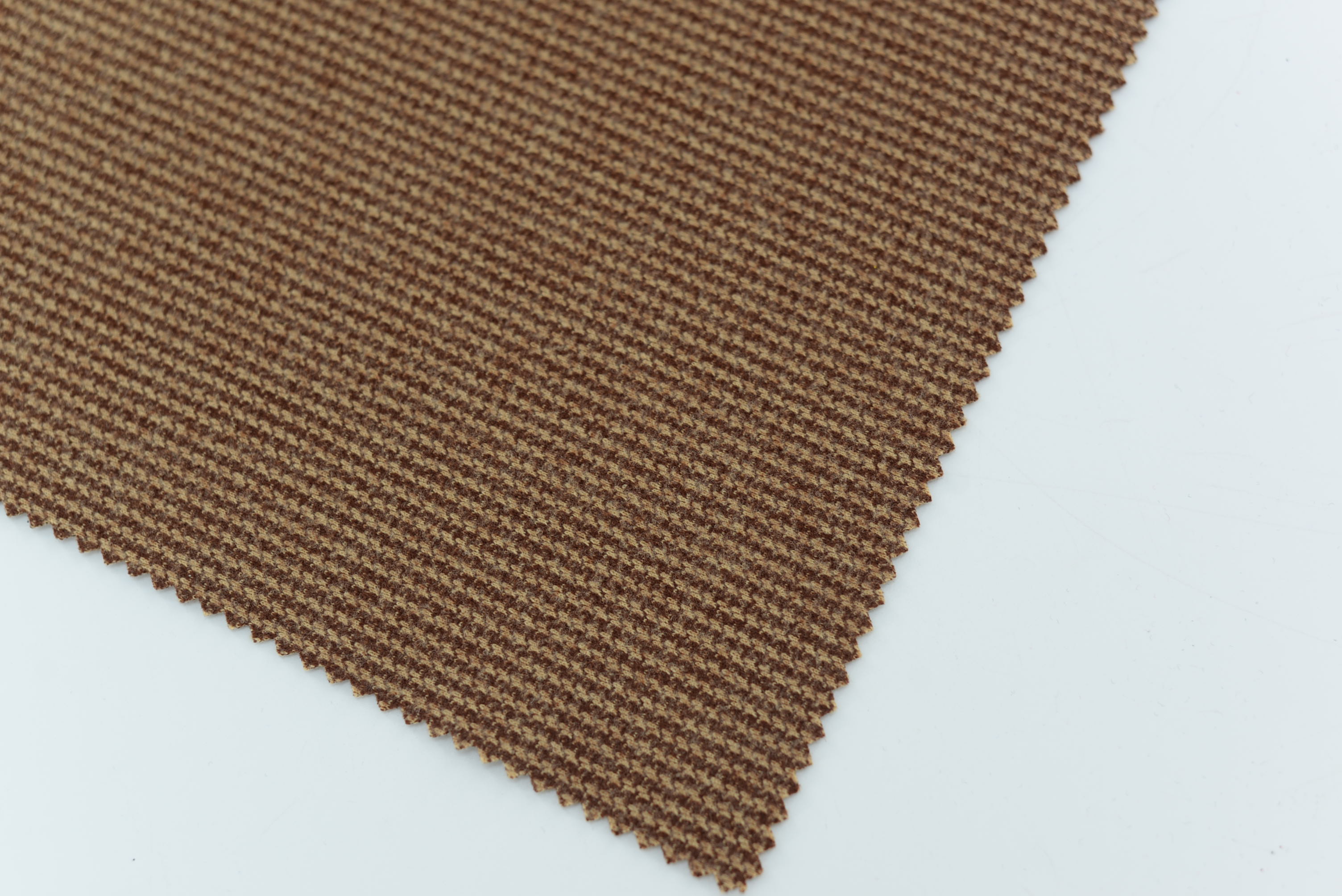 LX-P-18093 POLY HOUNDSTOOTH KNIT BRUSH