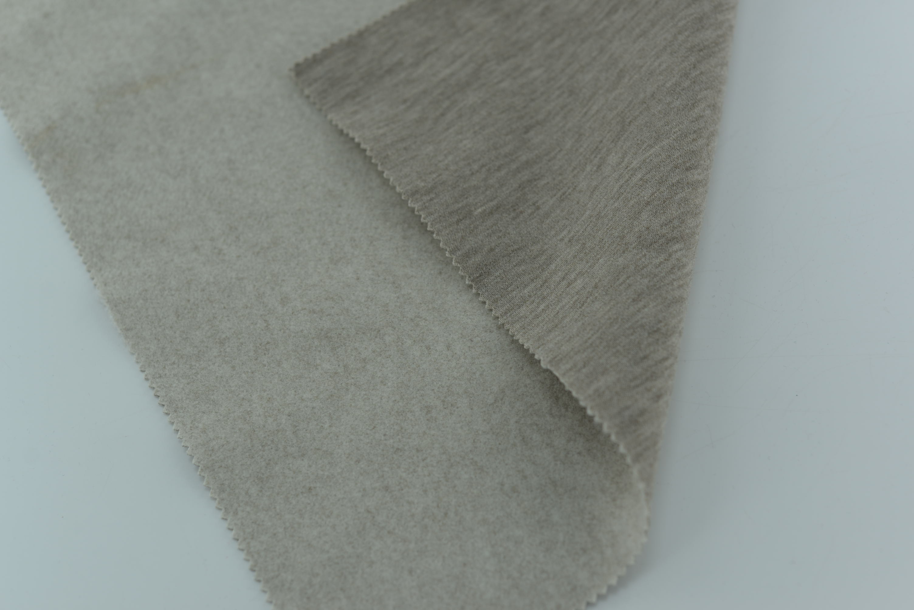 LX-P-18110 TR TWO TONE KNIT BRUSH