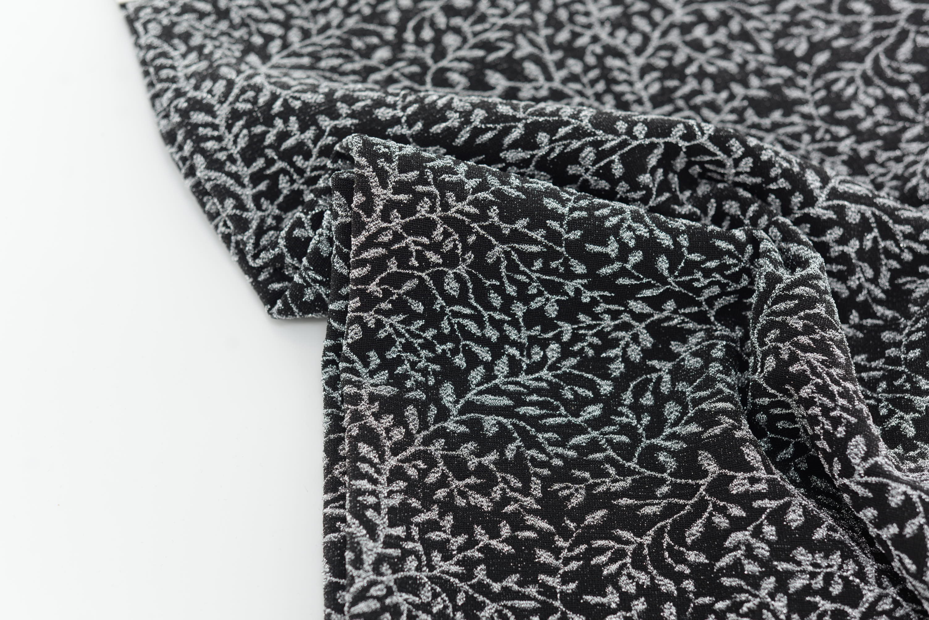 LX-P-16313 LUREX LEAF KNIT JACQUARD
