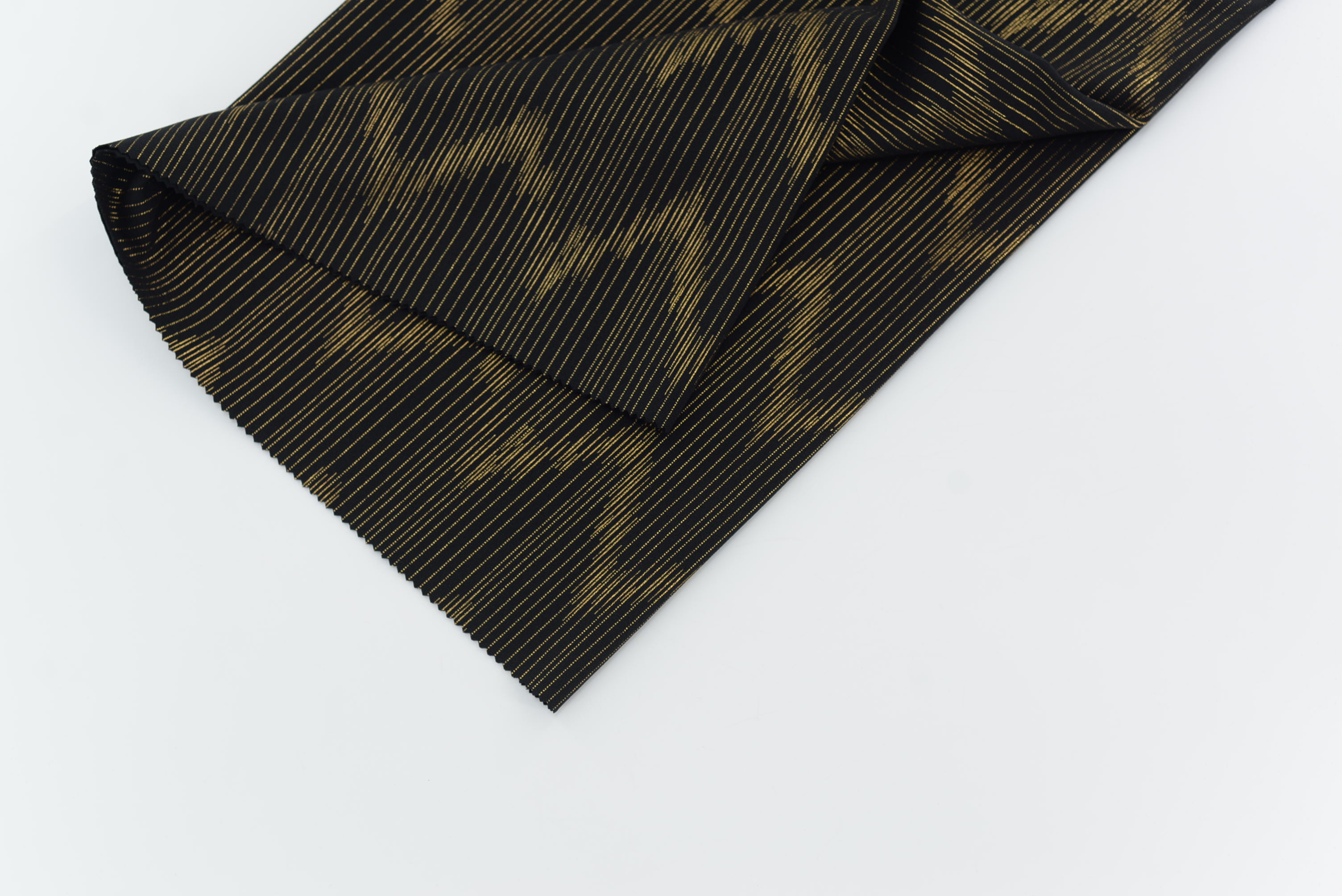 LX-F-11086 SCUBA CREPE WAVE STRIPE FOIL