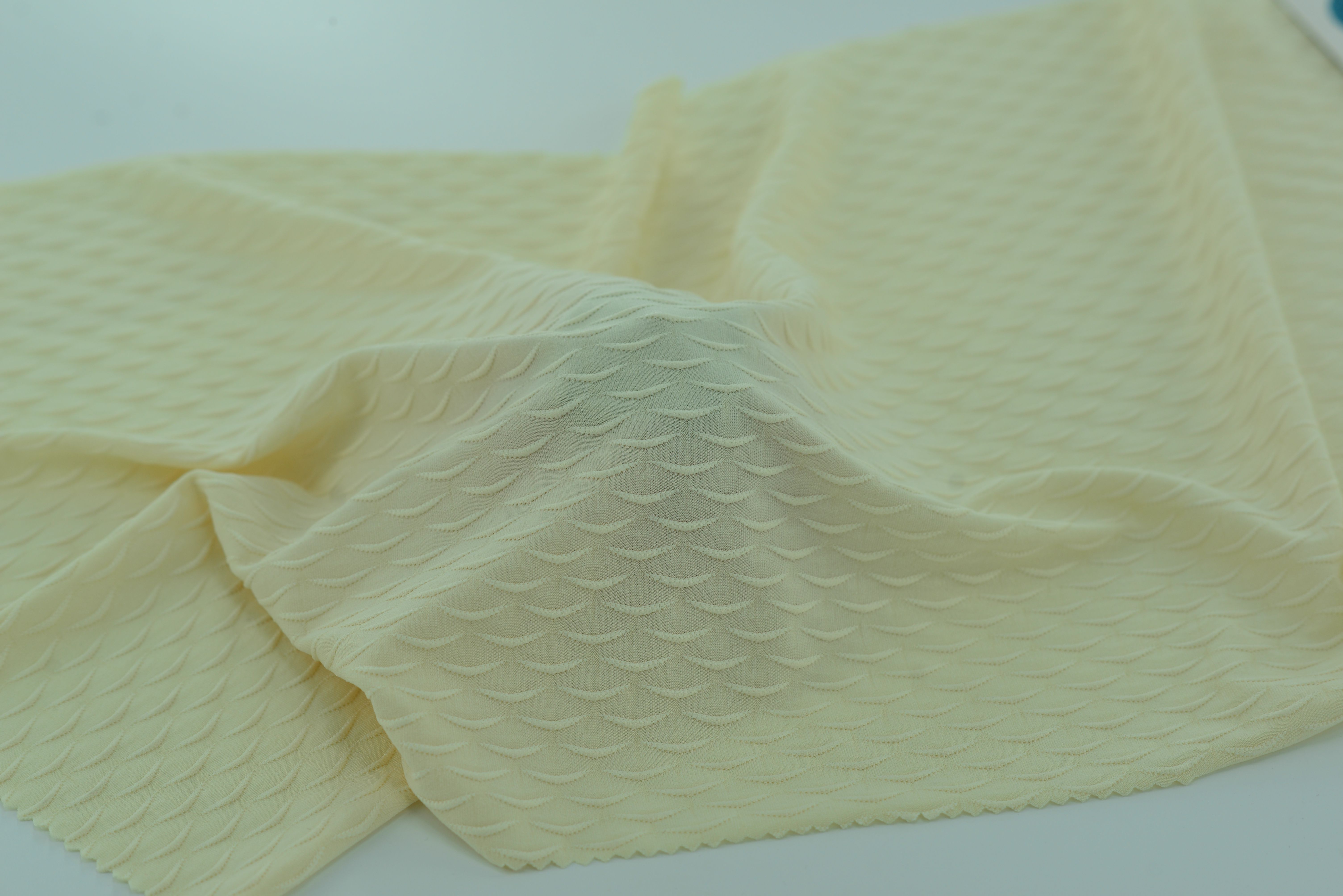 LX-P-16082 SINGLE KNIT FINS SCALE JACQUARD