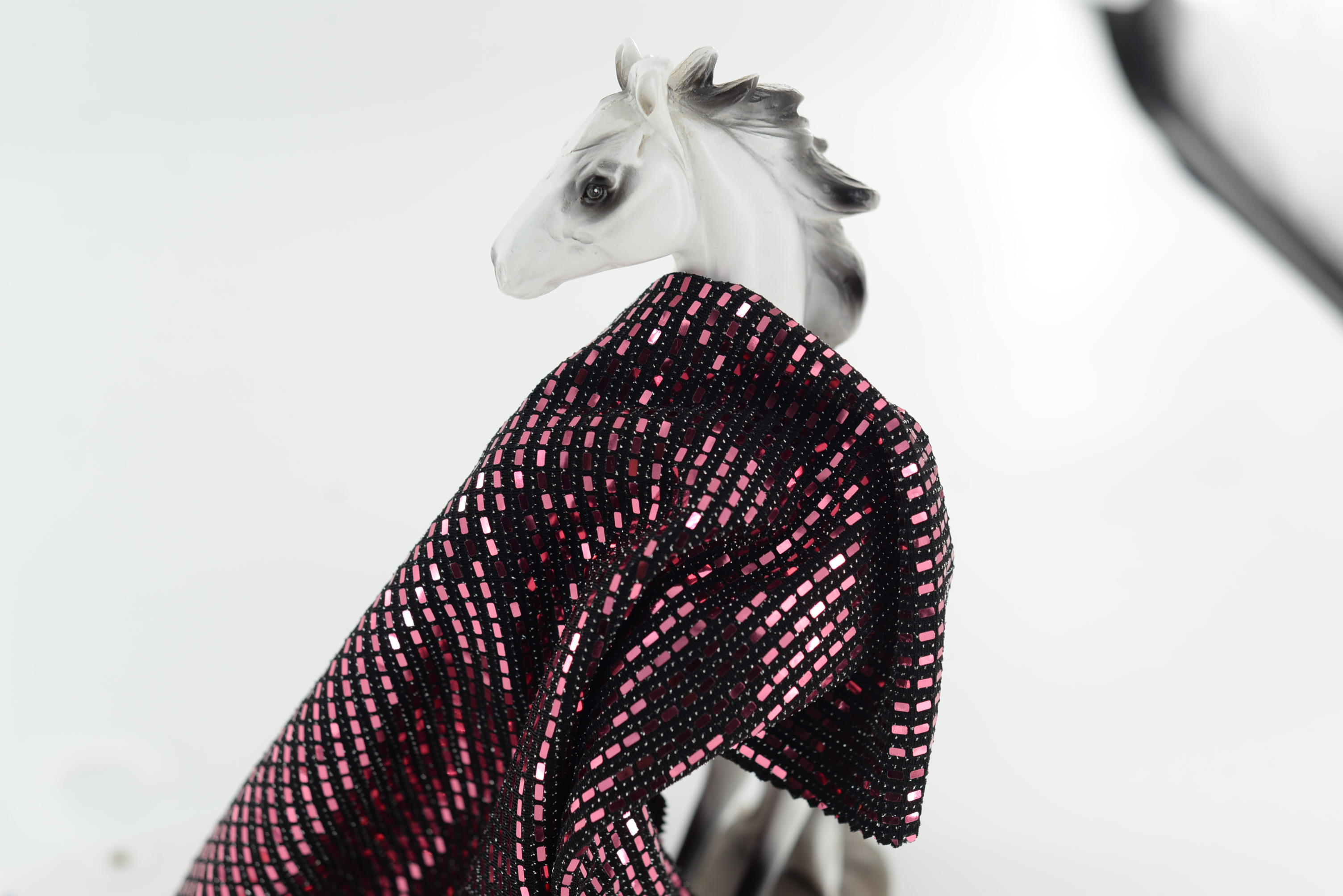 LX-F-11128 KNIT JACQUARD SMALL CHECK SEQUINS