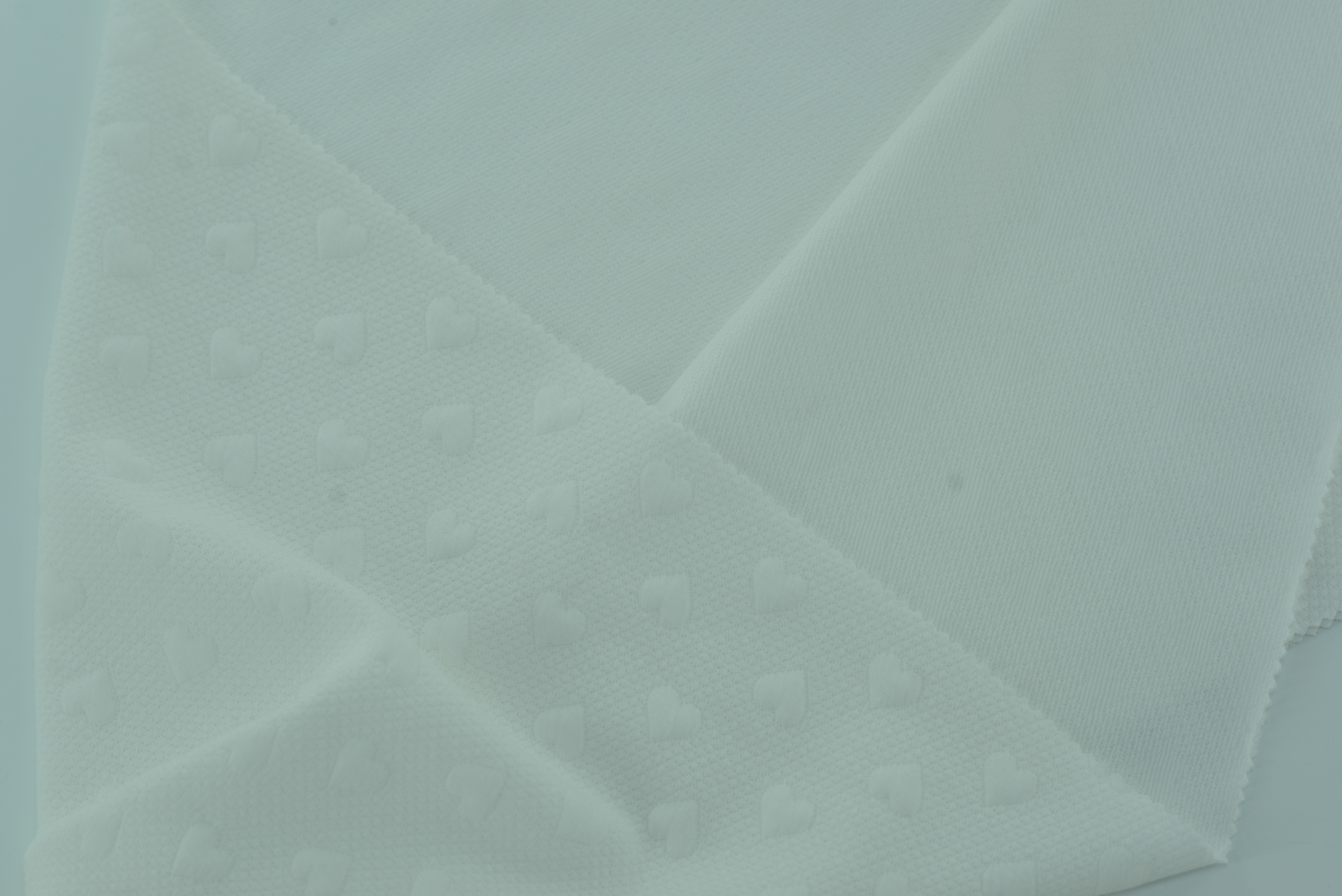 LX-P-16068 KNIT LOVING HEART JACQUARD