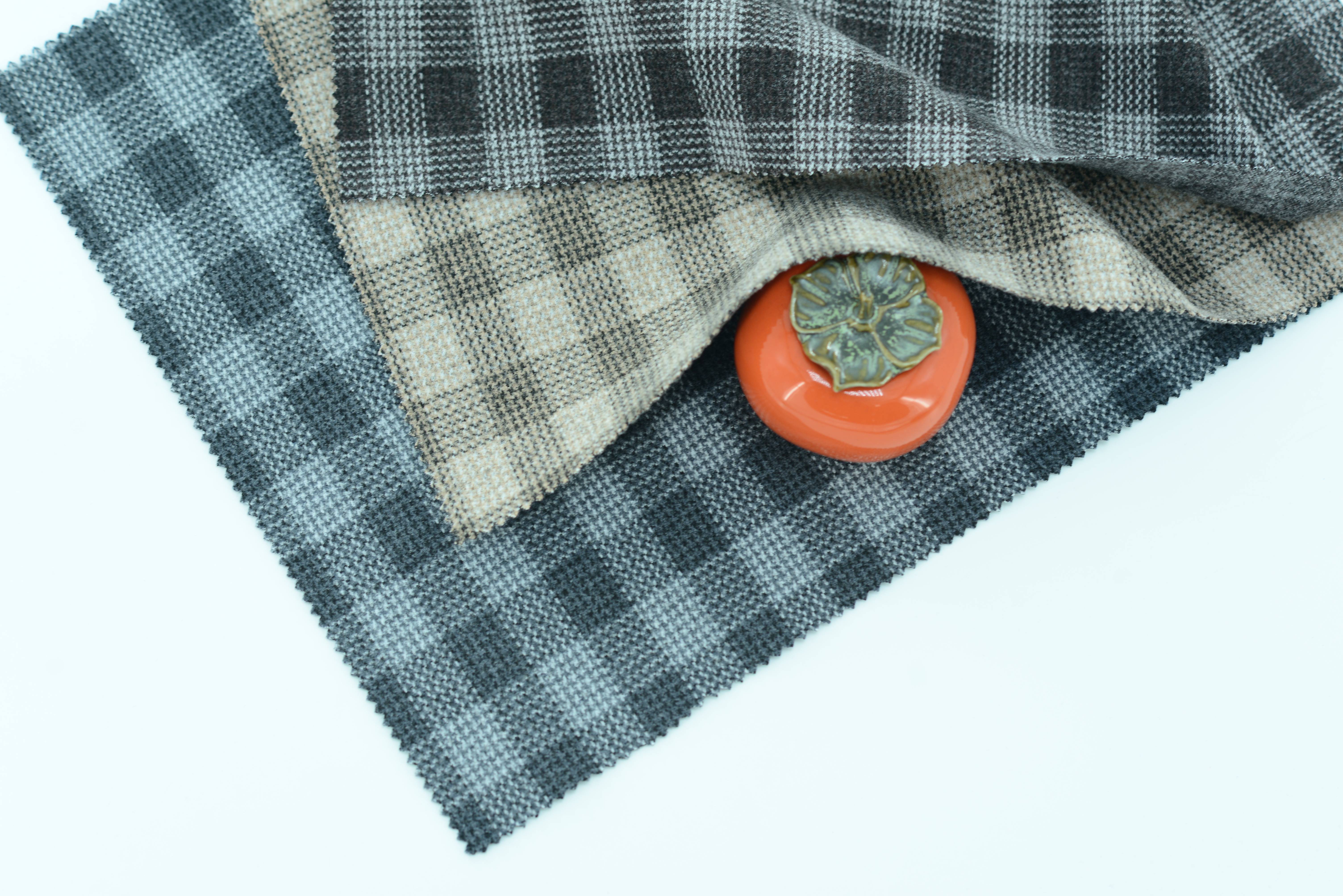 LX-P-18045 POLY CHECK JACQUARD KNIT BRUSH