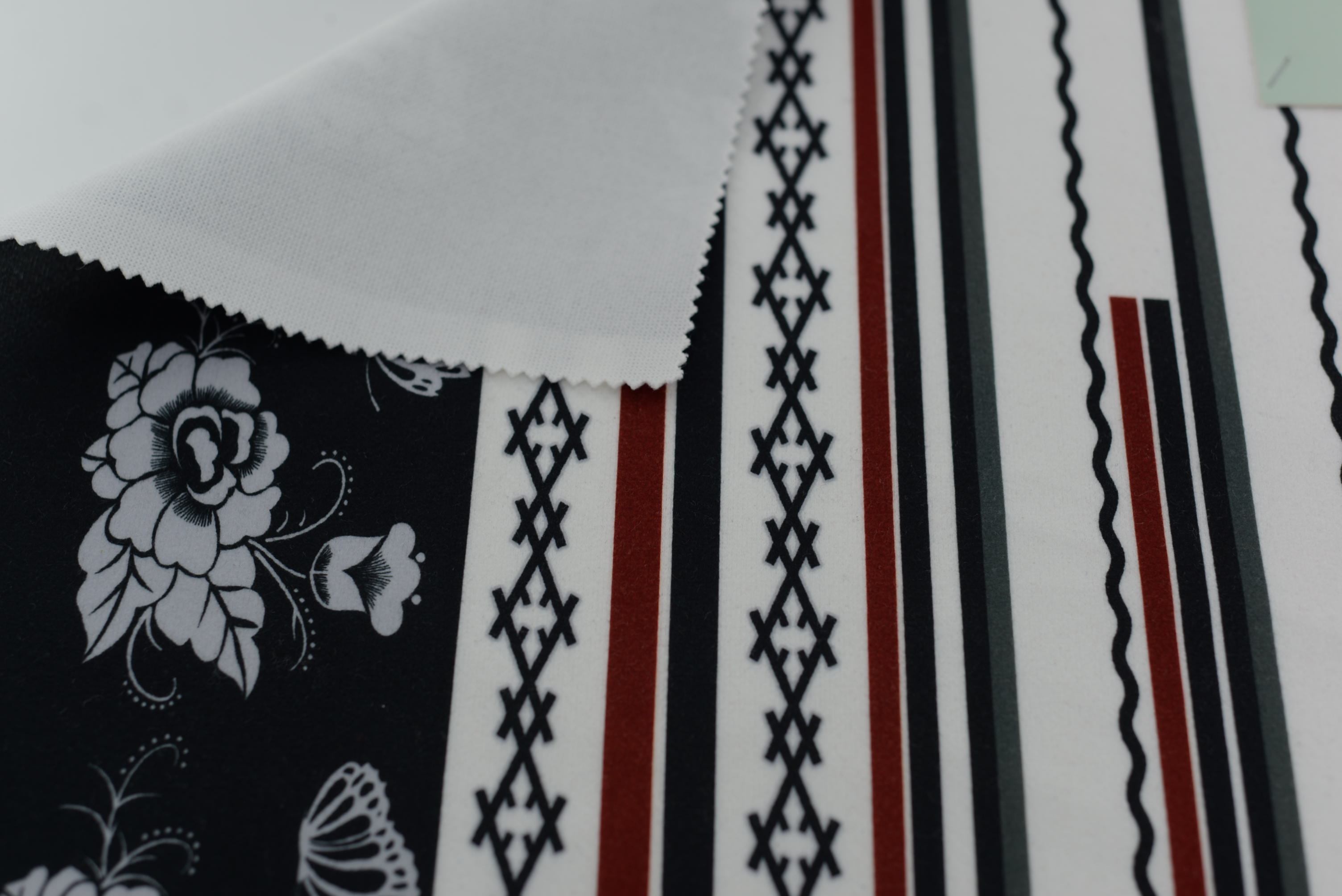 LX-P-18107 KNIT BRUSH PRINT