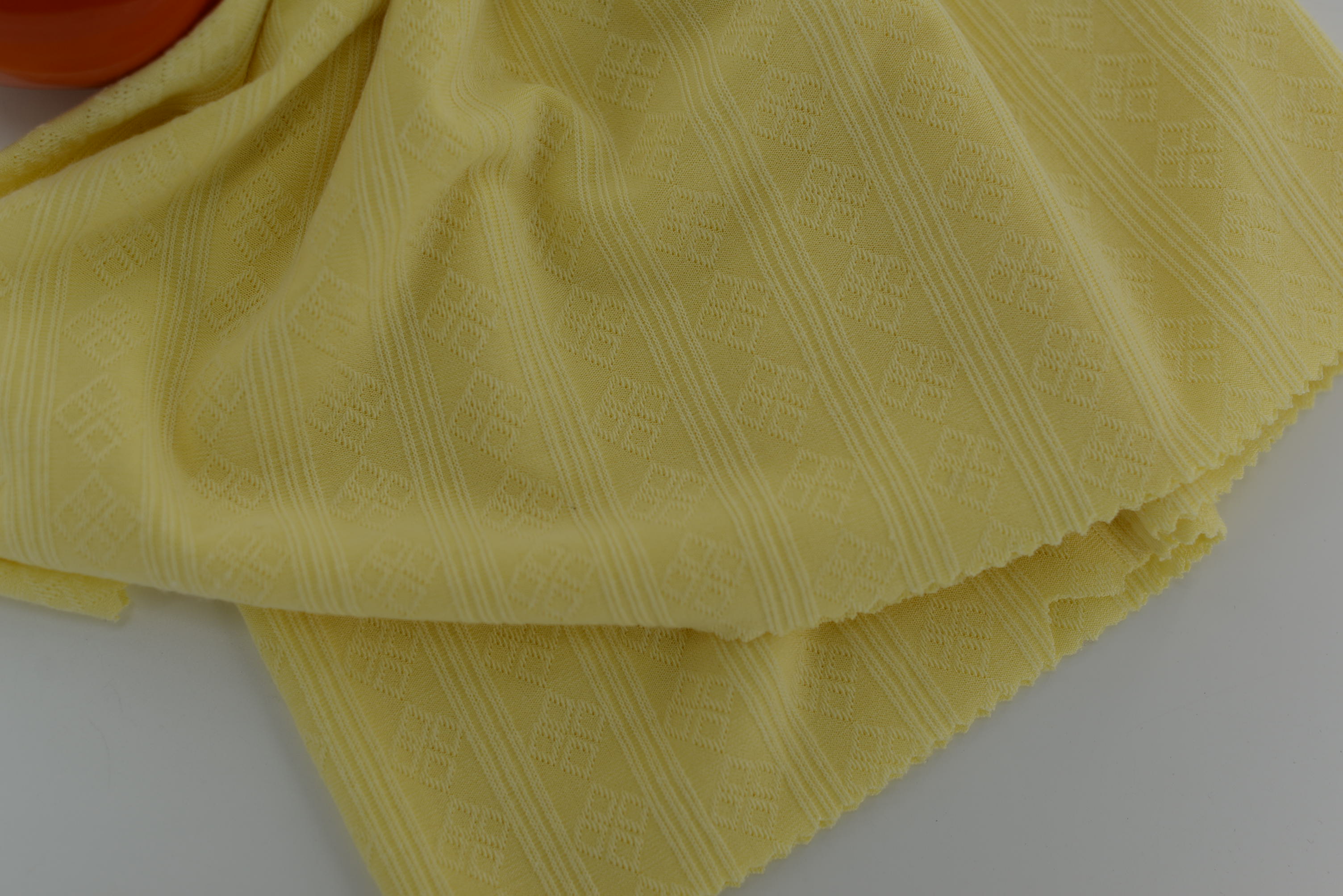 LX-P-12156 TR MOVING CIRCLE KNIT JACQUARD