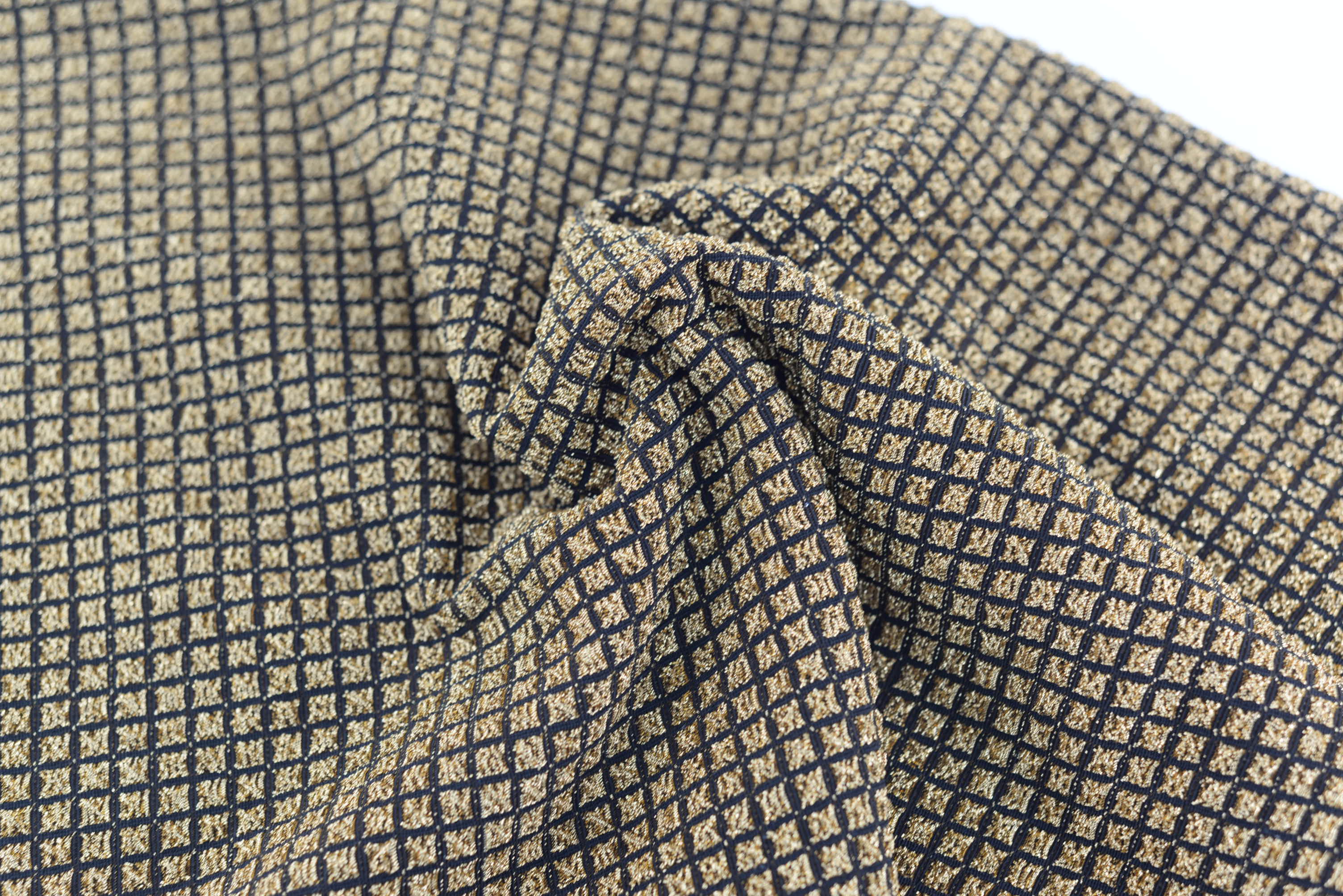 LX-P-16281 LUREX CHECK KNIT JACQUARD