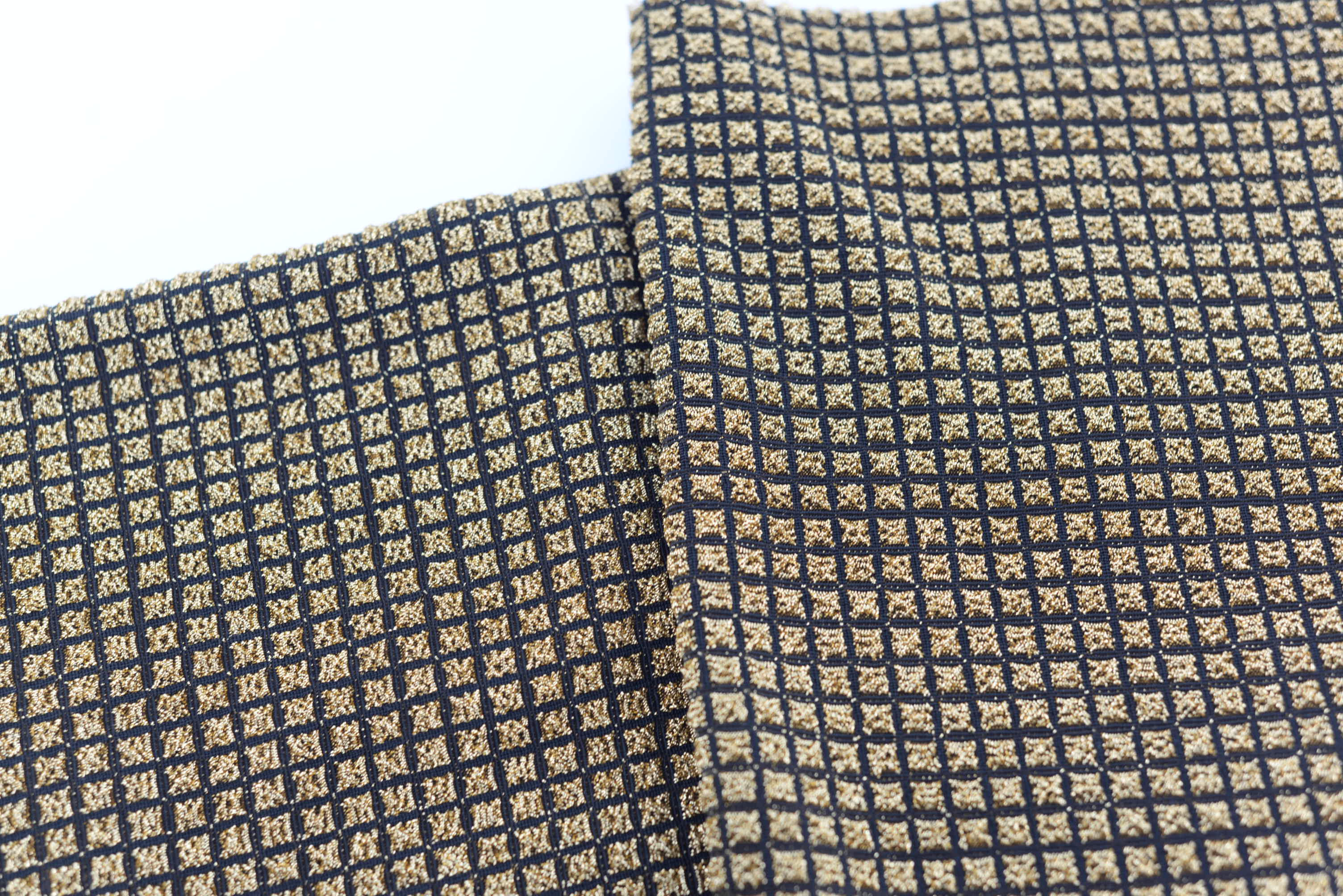 LX-P-16281 LUREX CHECK KNIT JACQUARD