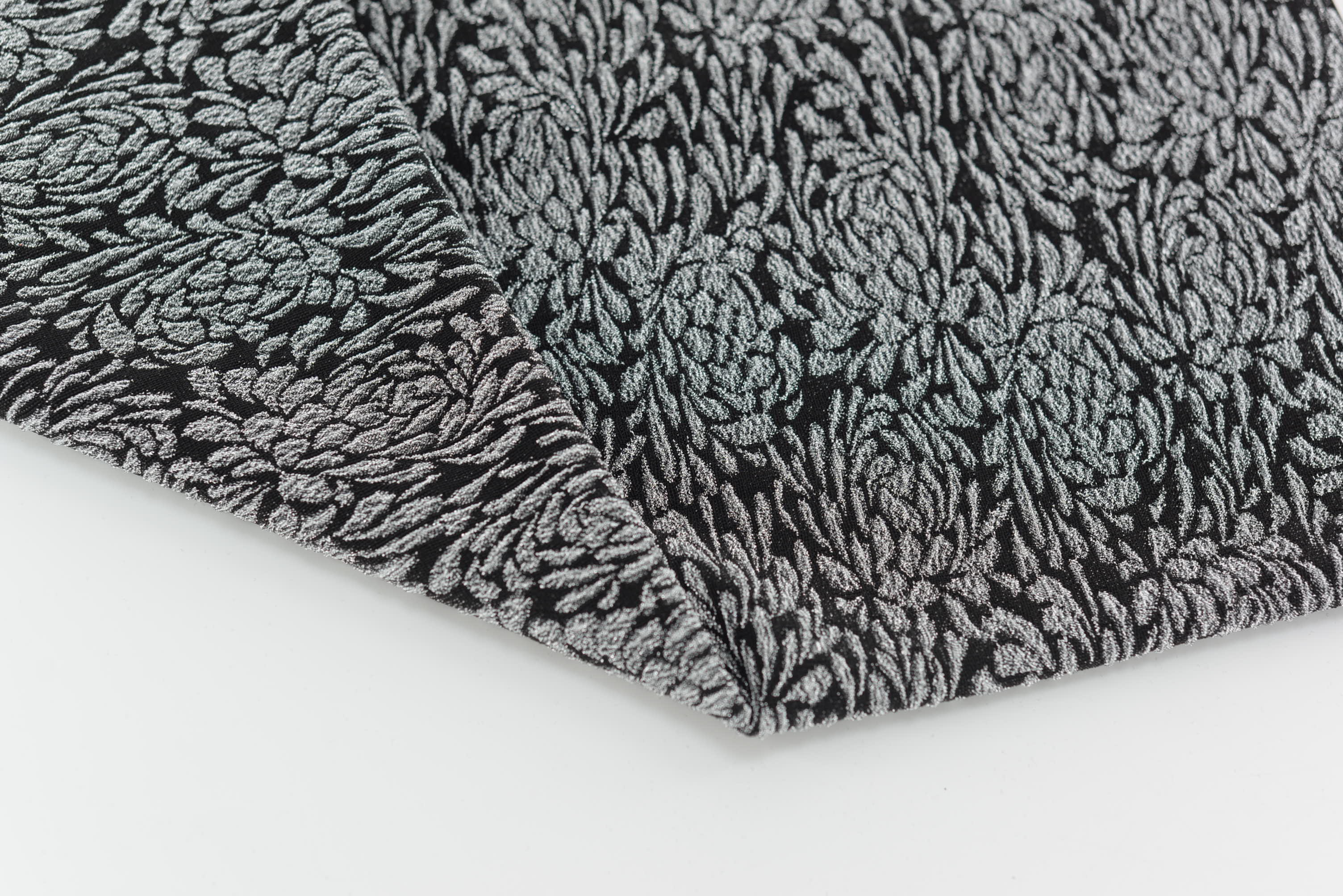 LX-P-16309 LUREX ROSE KNIT JACQUARD