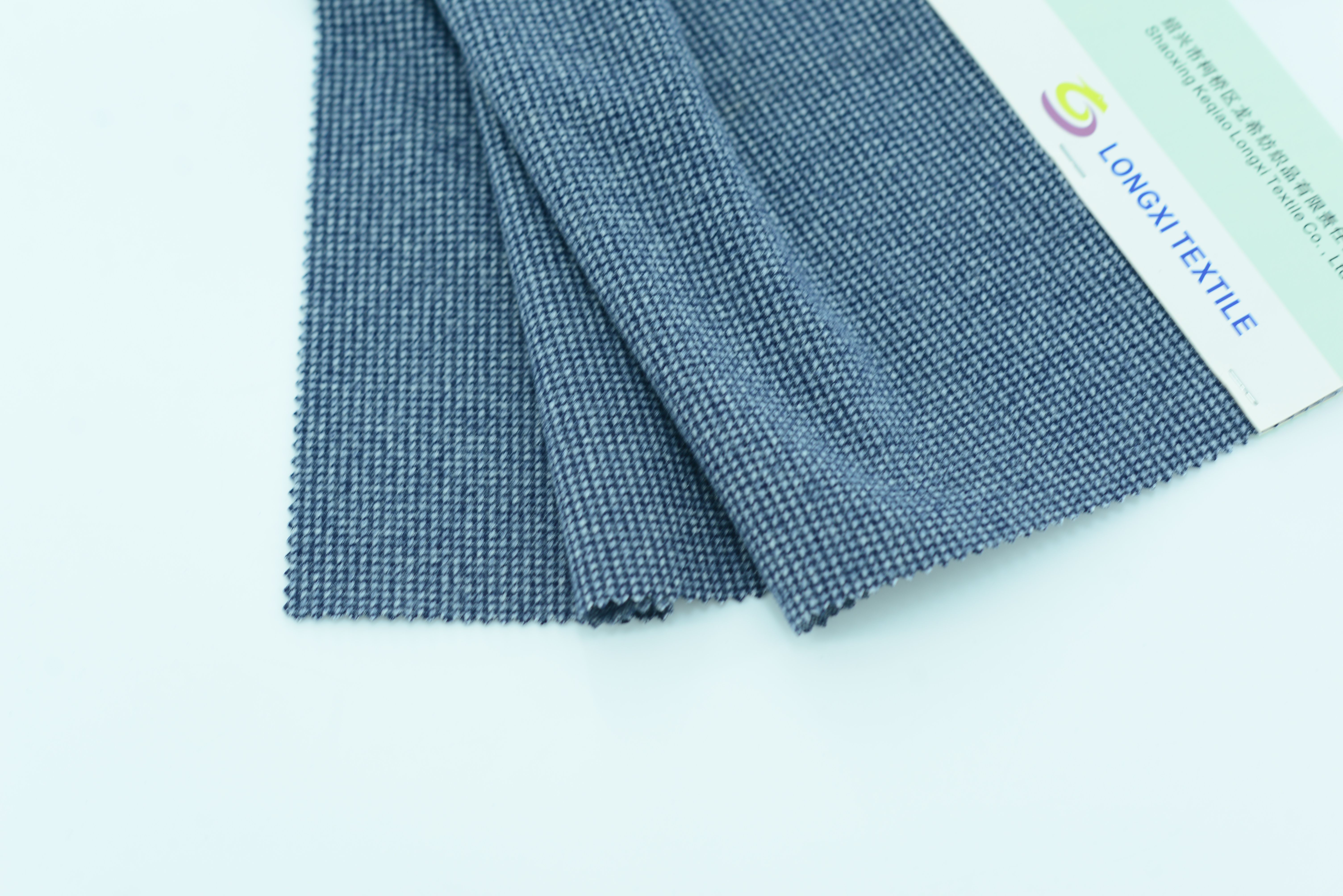 LX-P-18040 POLY SMALL HOUNDSTOOTH KNIT BRUSH