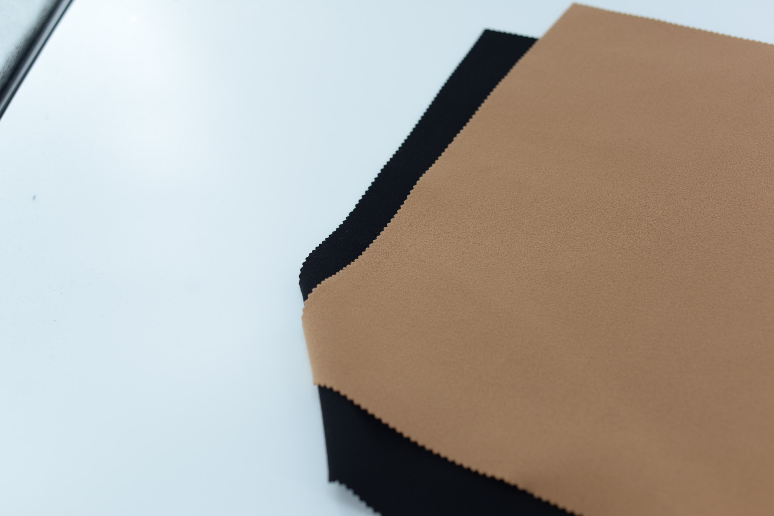 LX-P-18131 200D POLY KNIT BRUSH