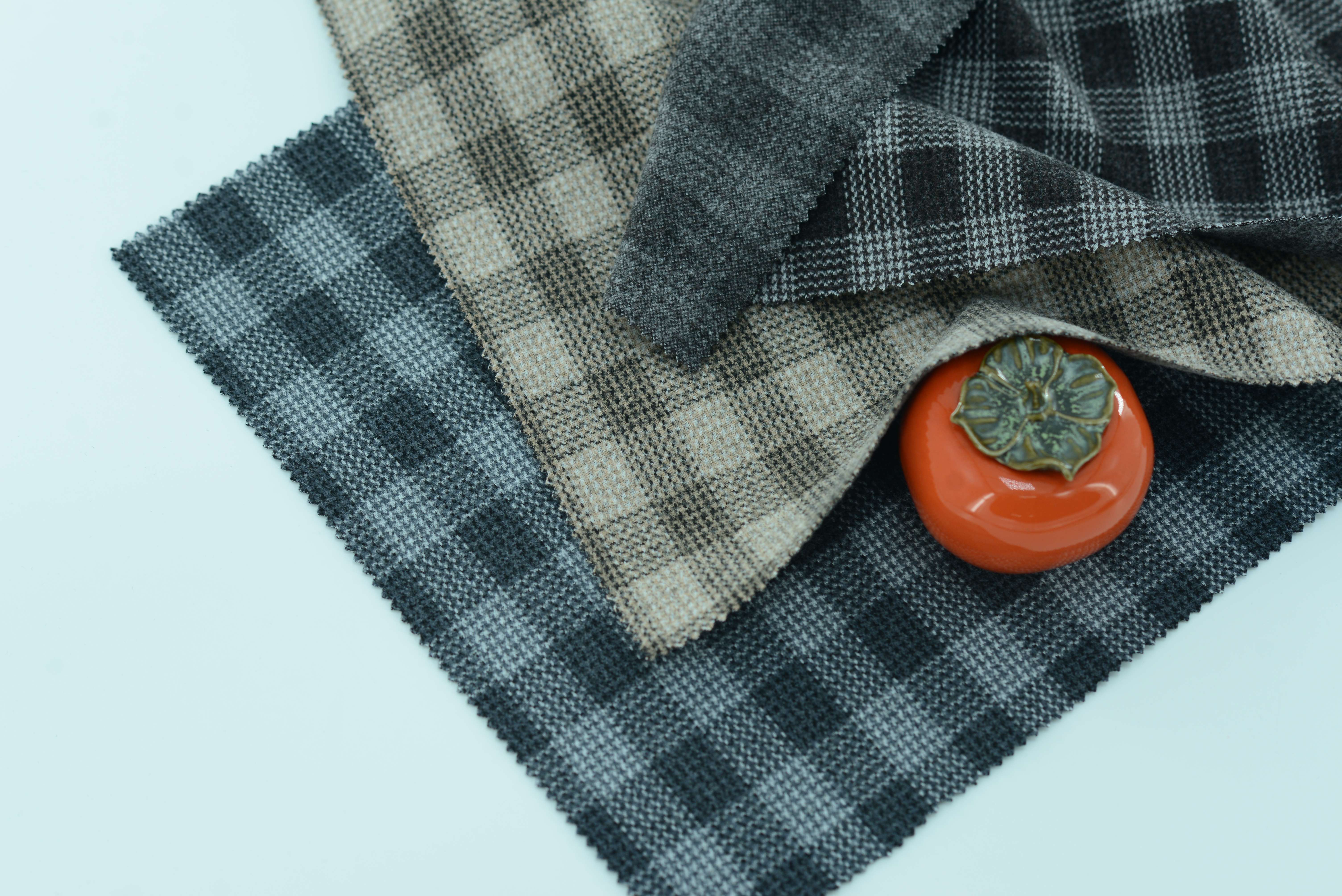 LX-P-18045 POLY CHECK JACQUARD KNIT BRUSH