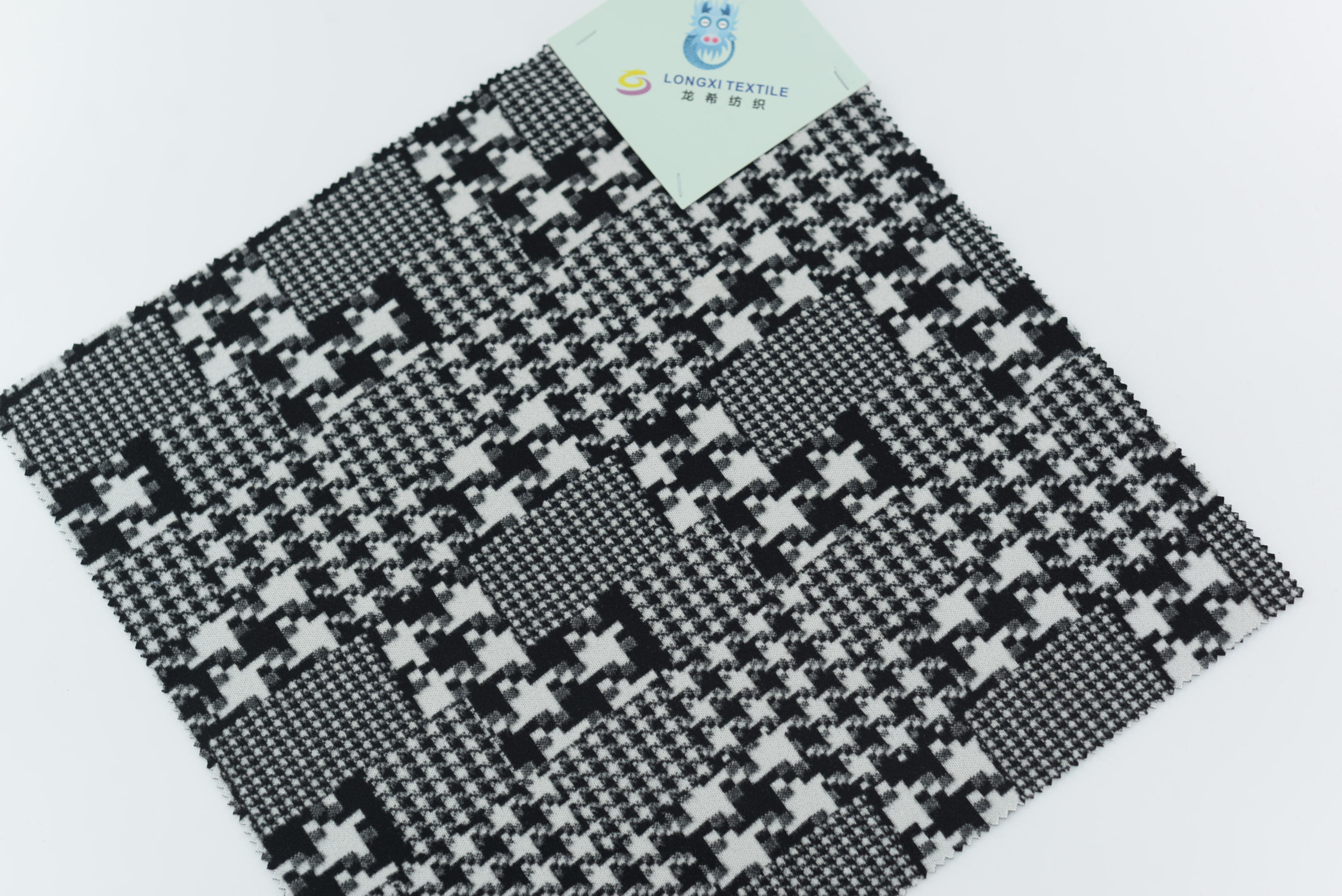 LX-P-18120 POLY BIG HOUNDSTOOTH JACQUARD KNIT BRUSH