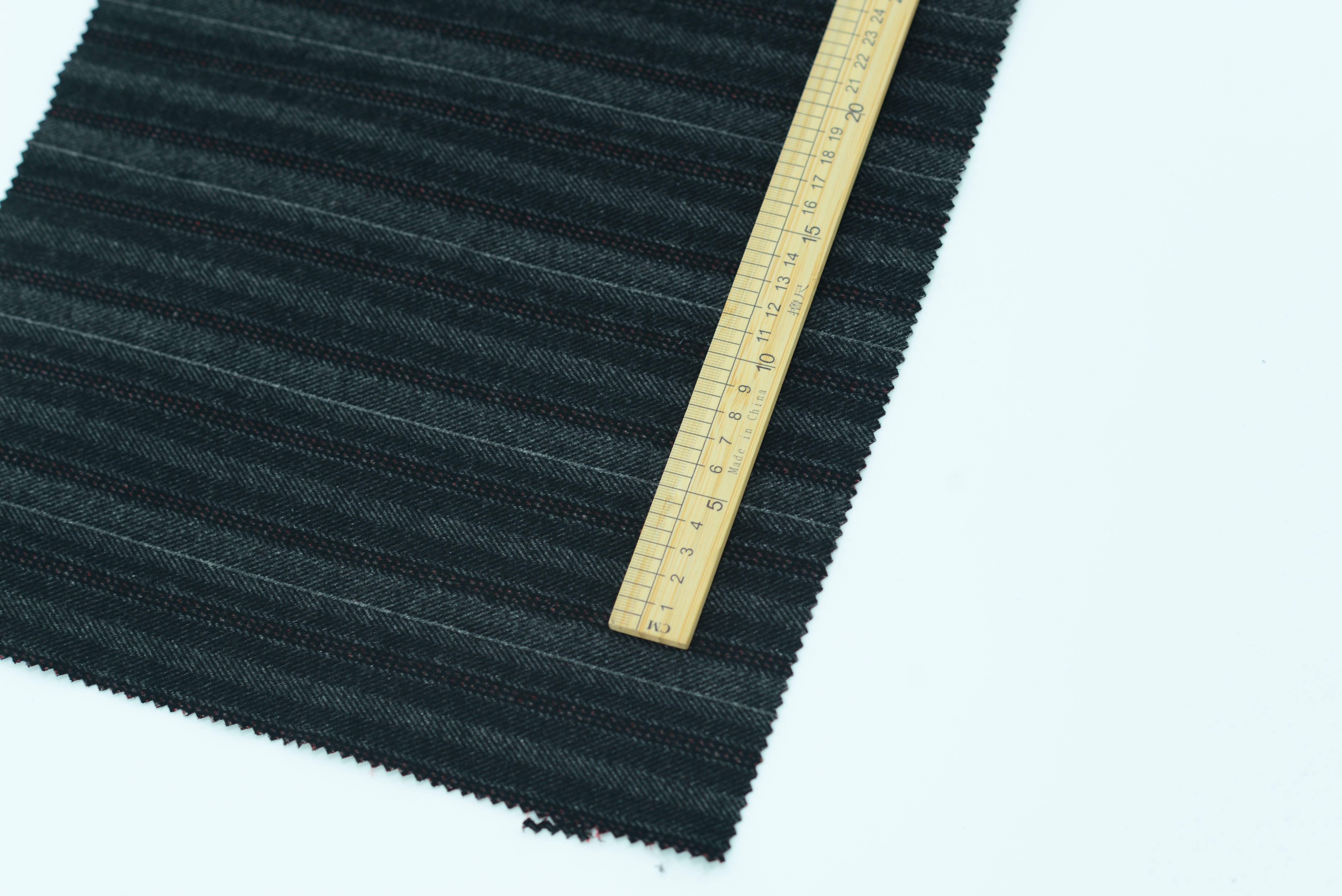 LX-P-18051 TR YARN DYE KNIT BRUSH