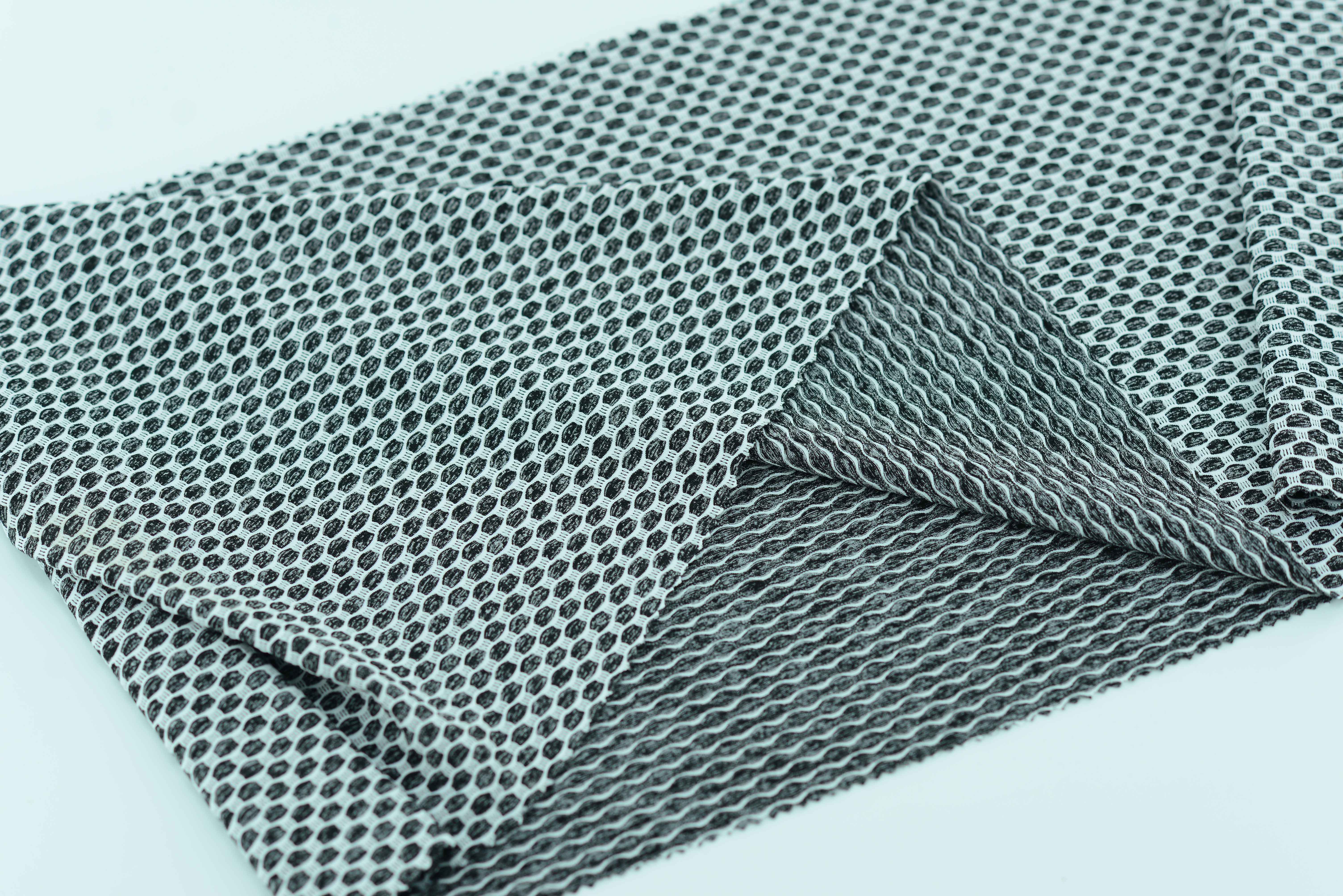 LX-P-16051 SINGLE KNIT YARN DYE JACQUARD