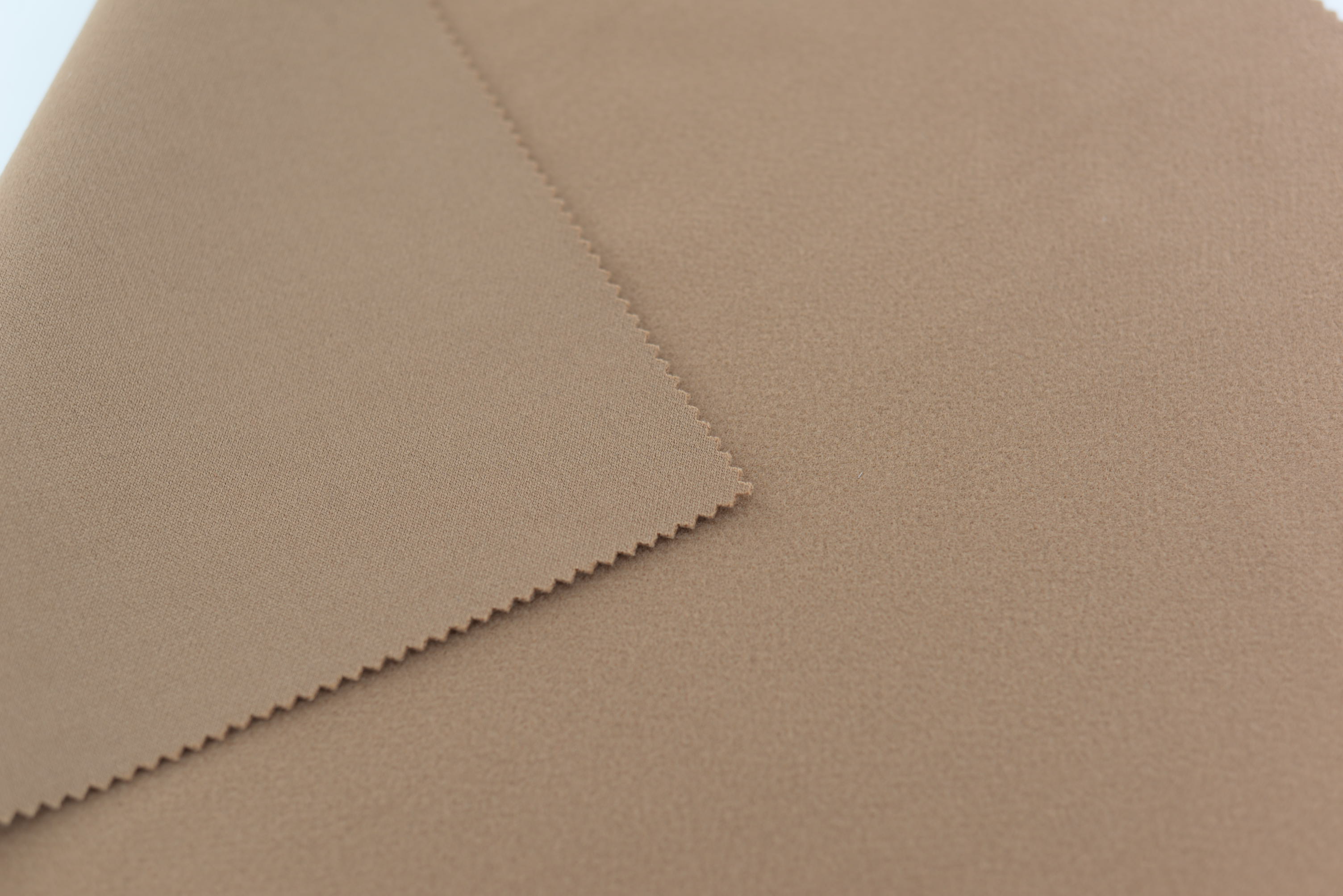 LX-P-18131 200D POLY KNIT BRUSH