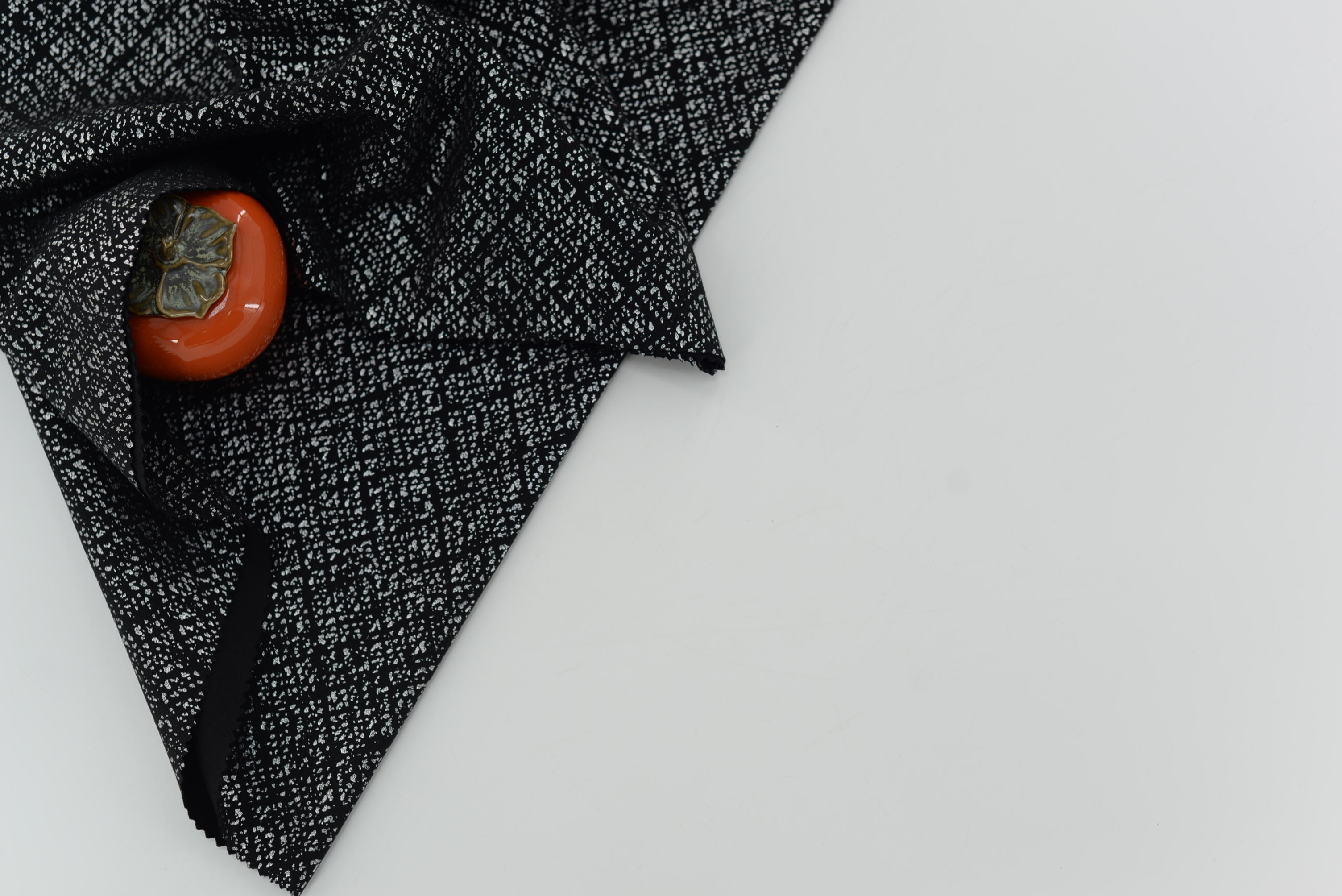 LX-F-11092 SCUBA CREPE CHECK FRAGMENT FOIL