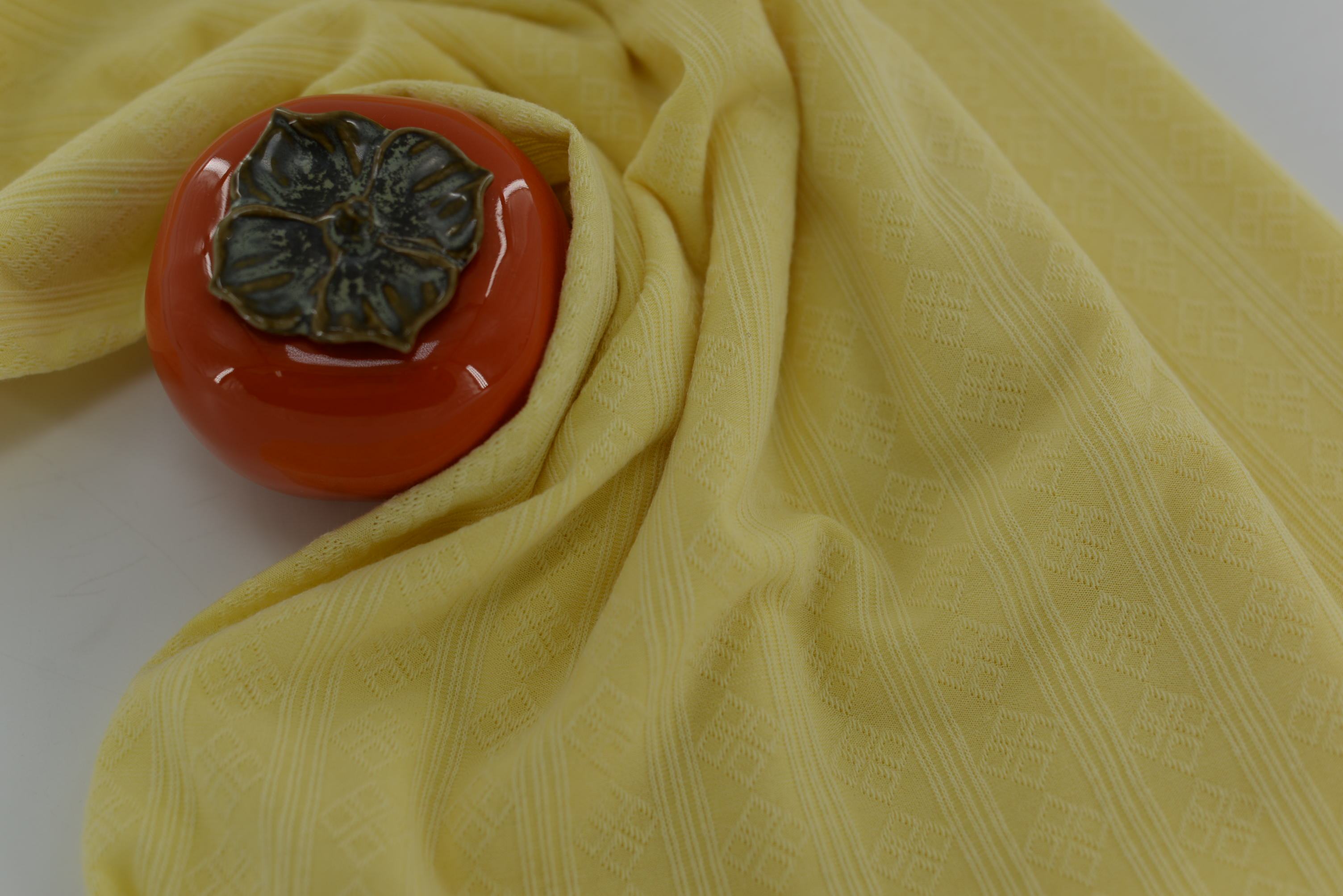 LX-P-12156 TR MOVING CIRCLE KNIT JACQUARD