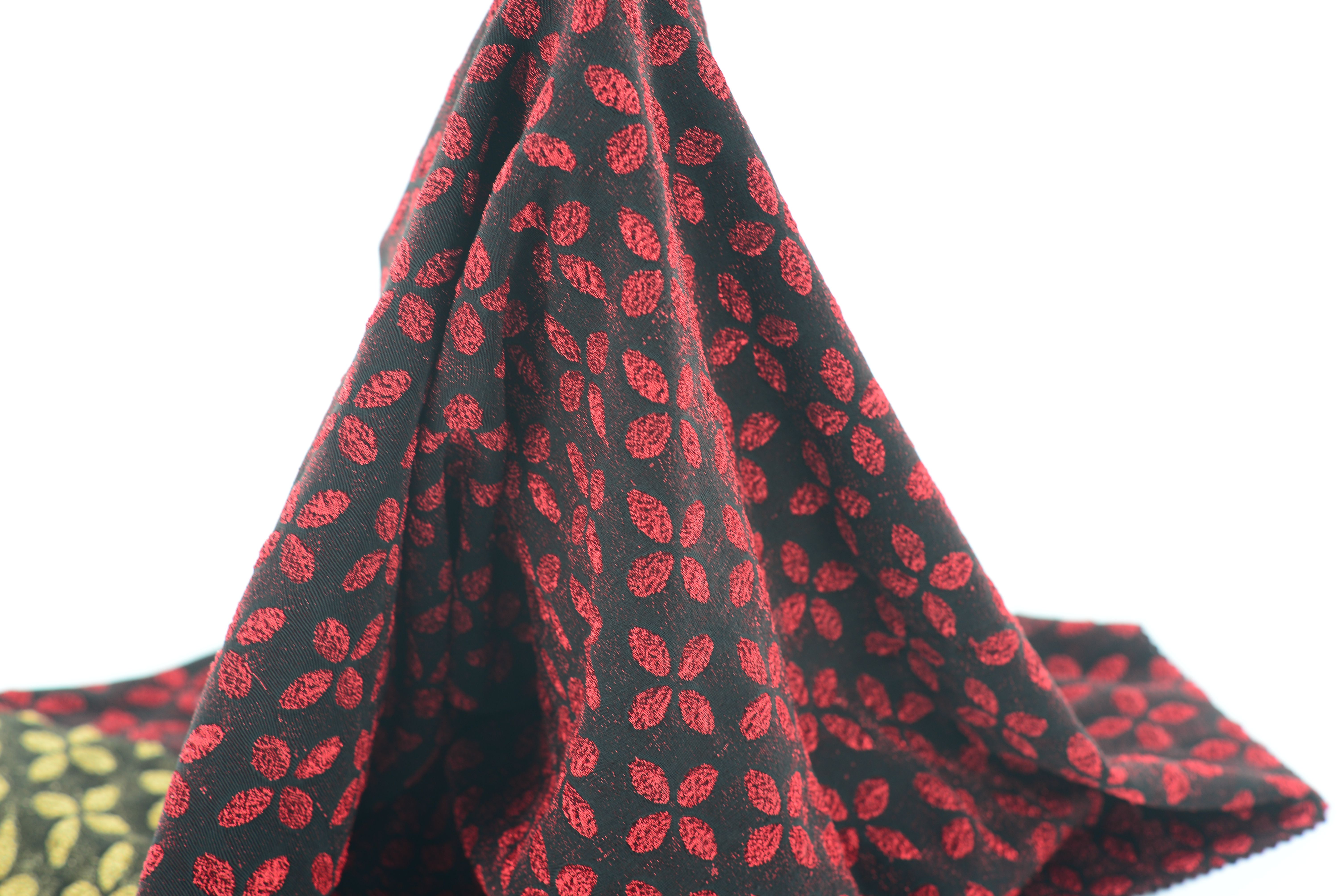 LX-P-16160 LUREX FOUR LEAF CLOVER NYLON KNIT JACQUARD