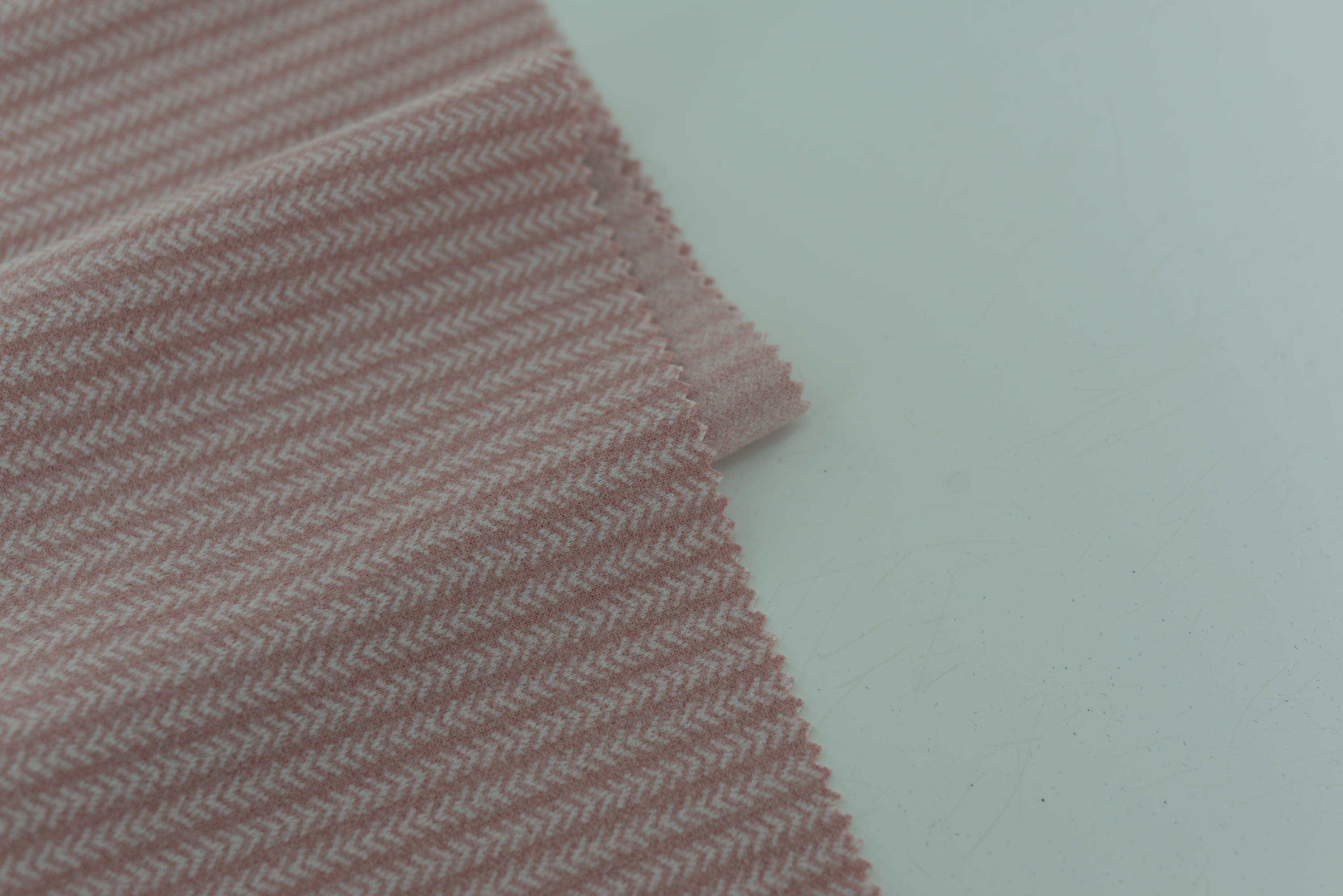 LX-P-18080 POLY FISHBONE JACQUARD KNIT BRUSH