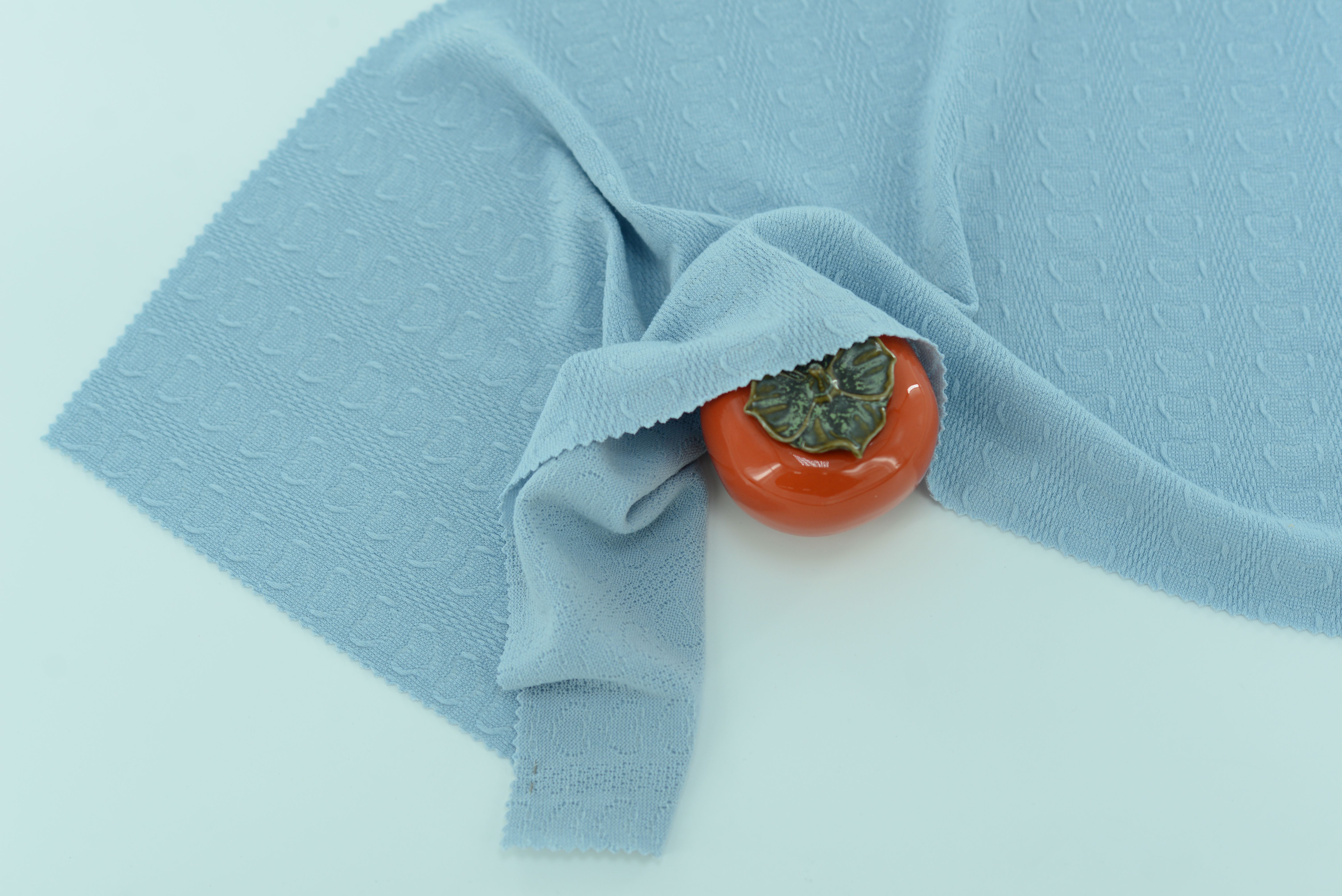 LX-P-12086 THICK LOVING HEART JACQUARD