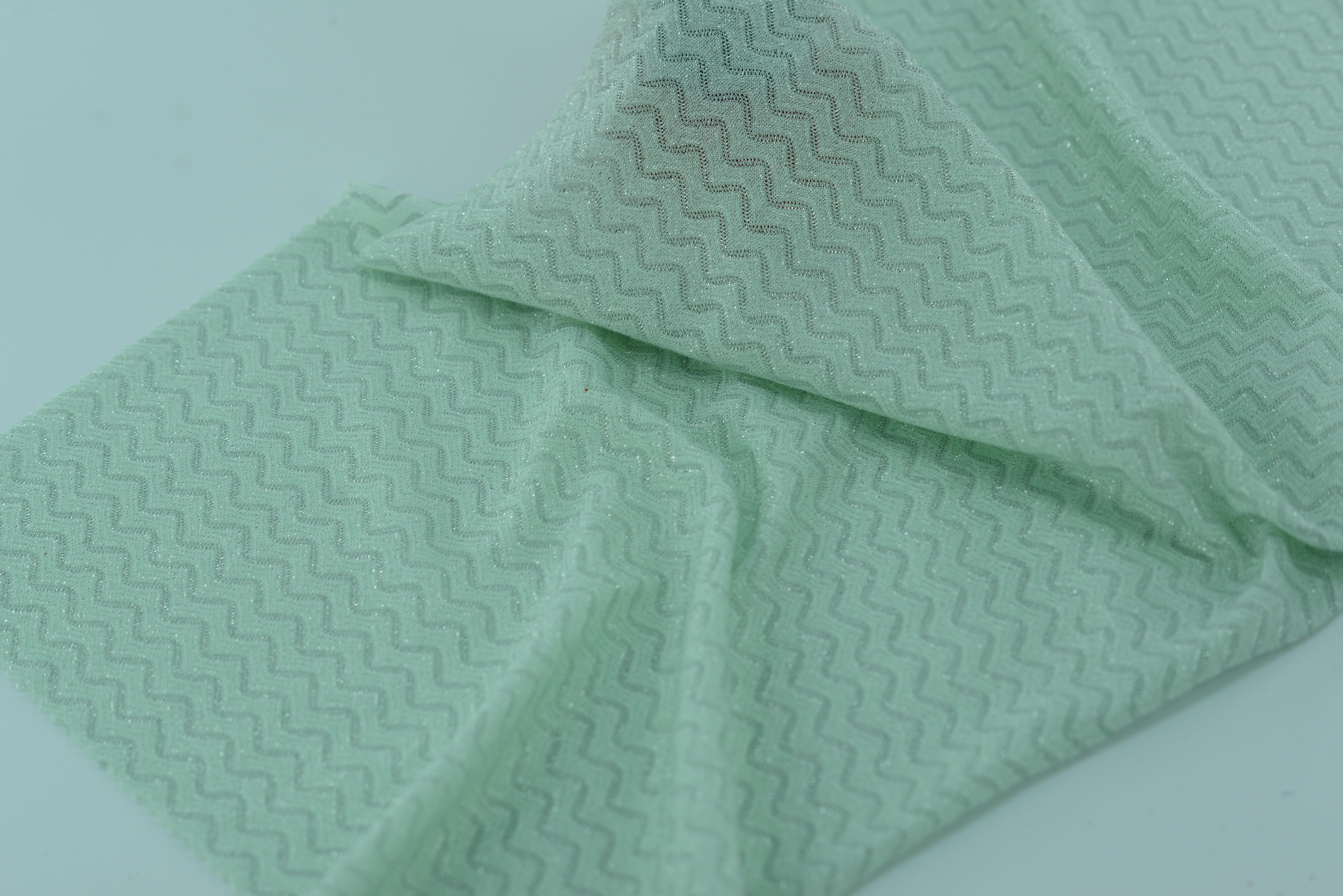 LX-P-16095 LUREX WAVE KNIT