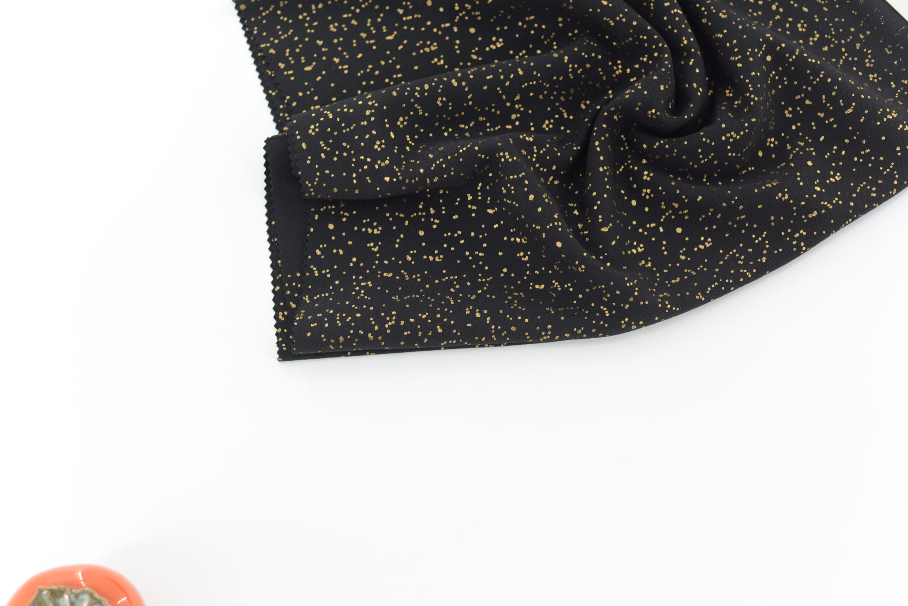 LX-F-11089 SCUBA CREPE POINTS FOIL