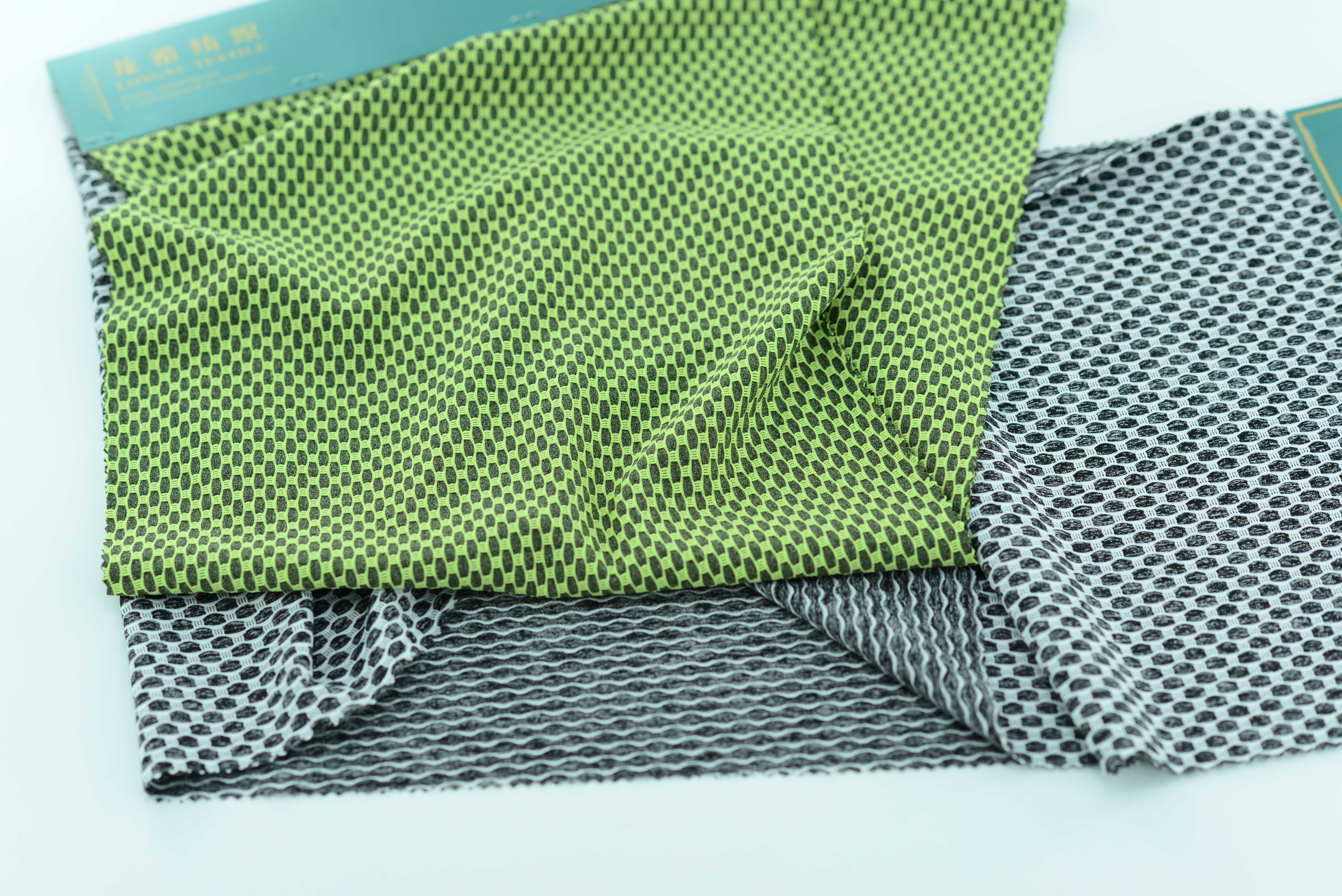 LX-P-16051 SINGLE KNIT YARN DYE JACQUARD