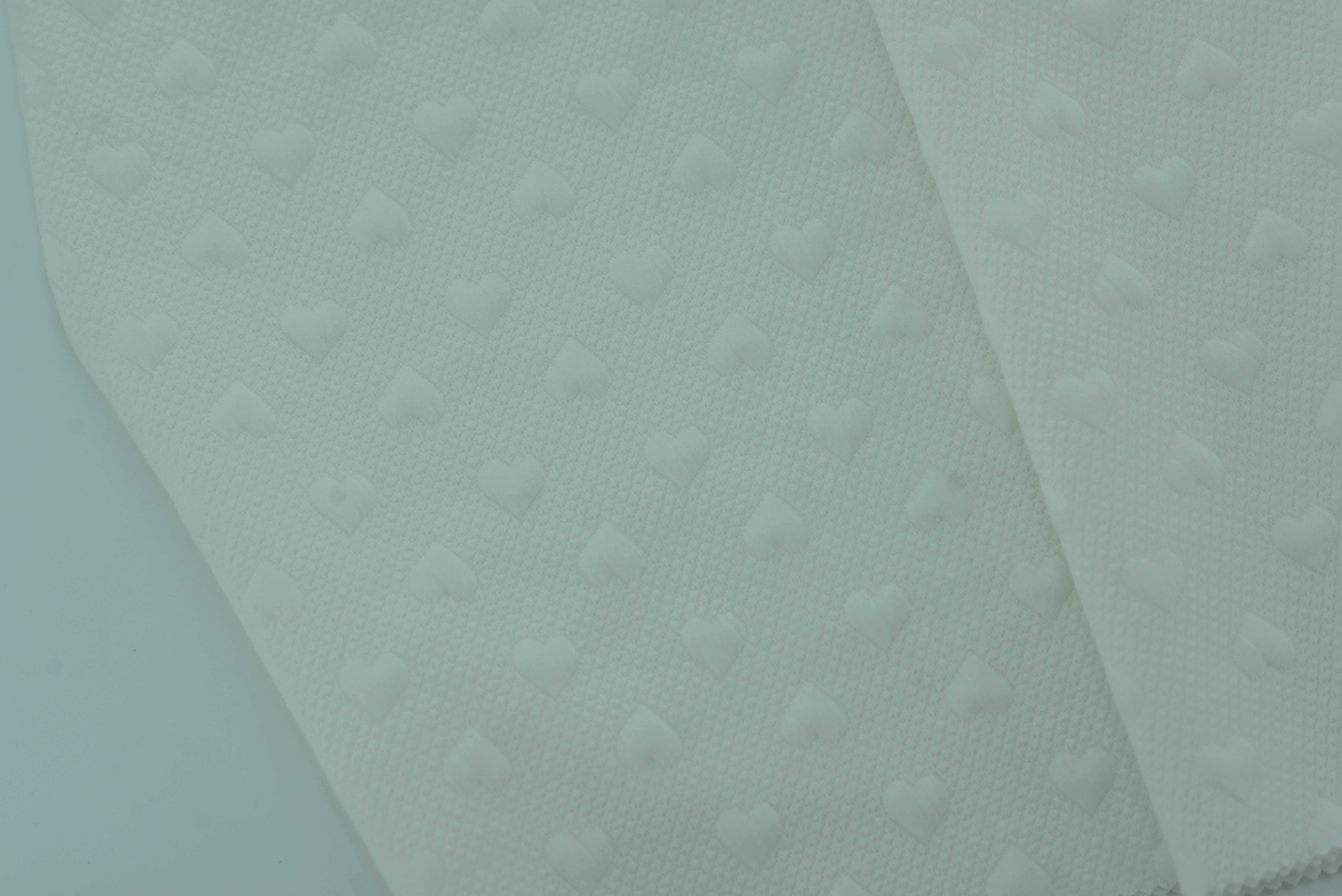 LX-P-16068 KNIT LOVING HEART JACQUARD