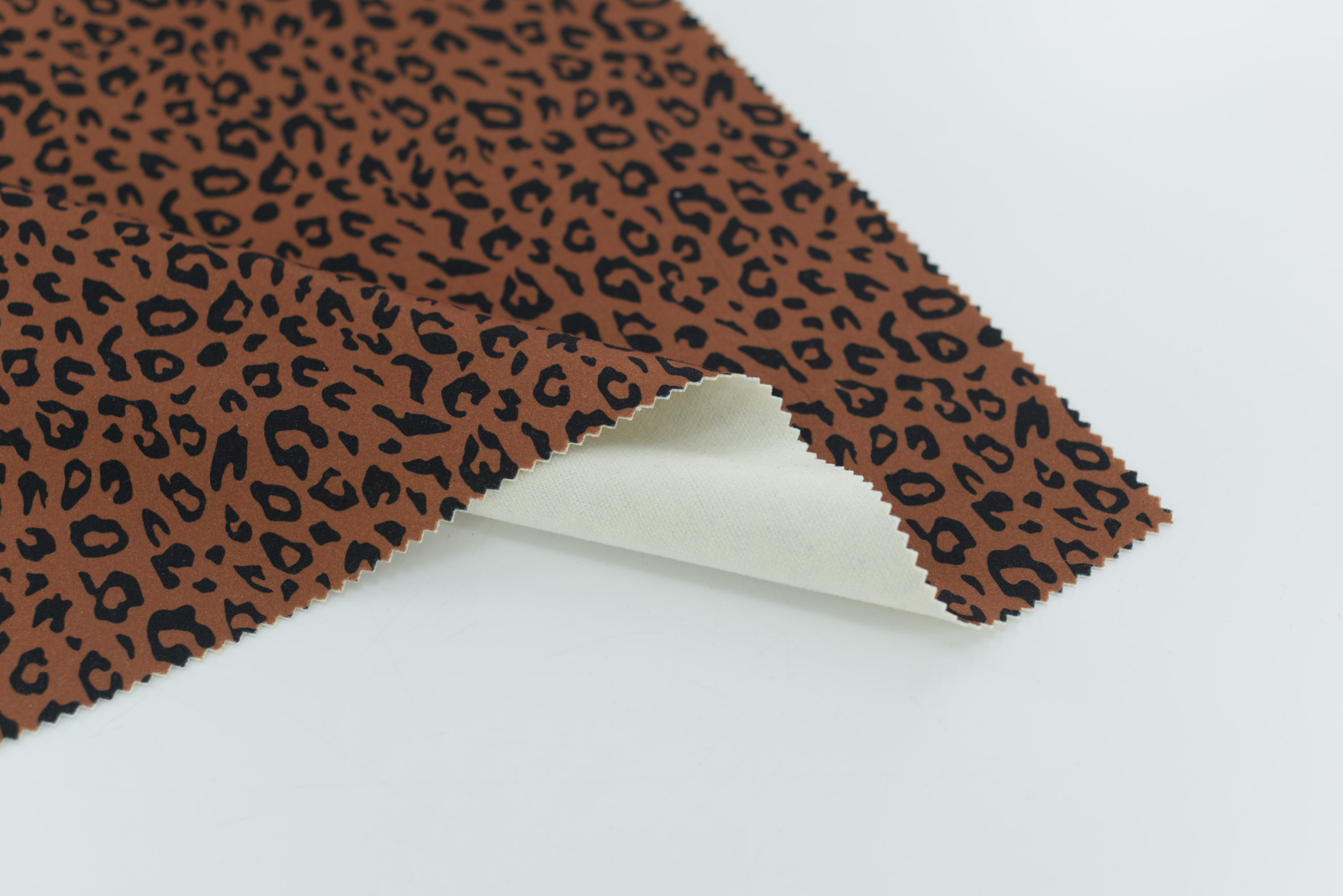 LX-P-18130 HEAVY KNIT BRUSH LEOPARD PRINT