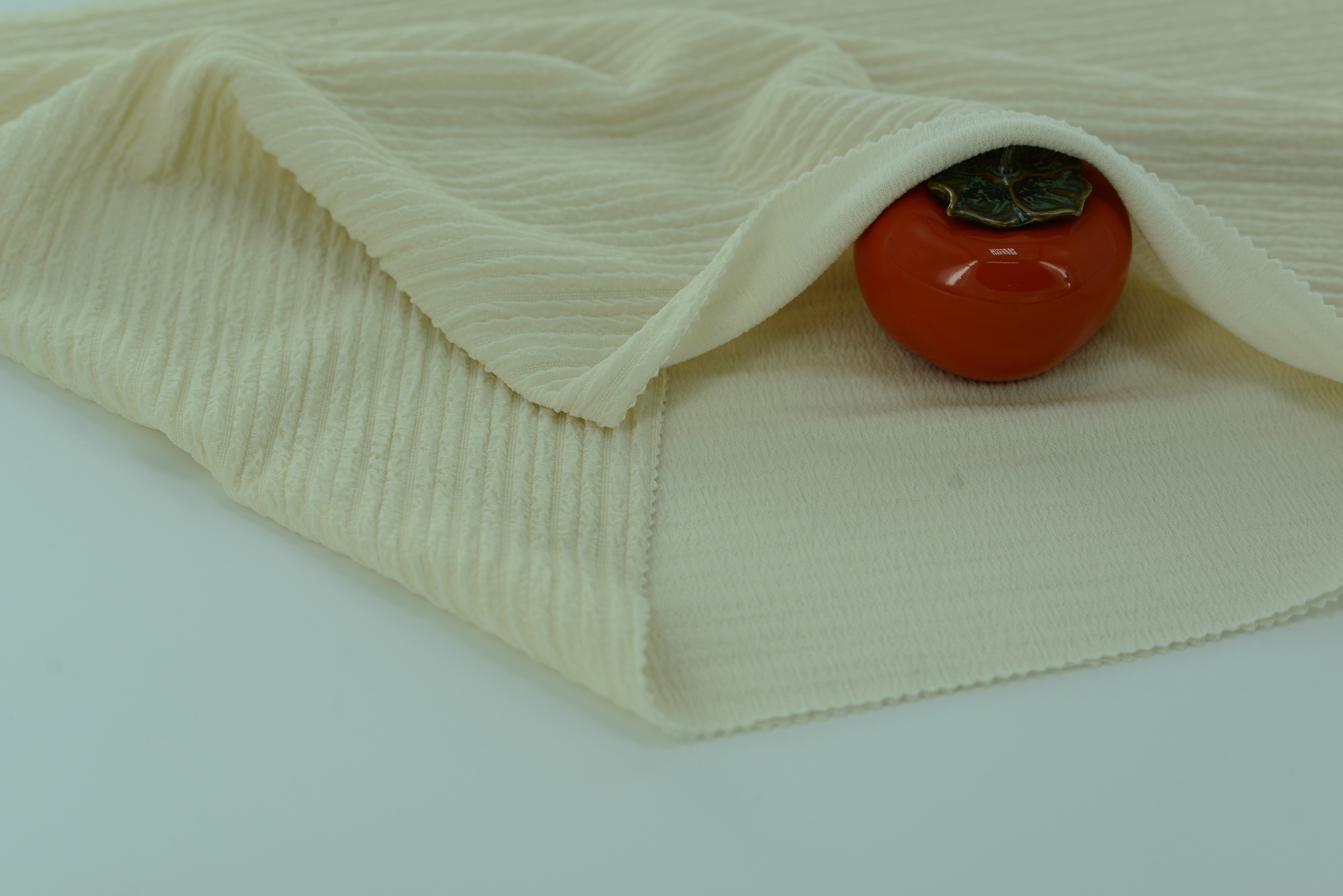 LX-P-16110 KNIT STRIPS BUBBLE JACQUARD