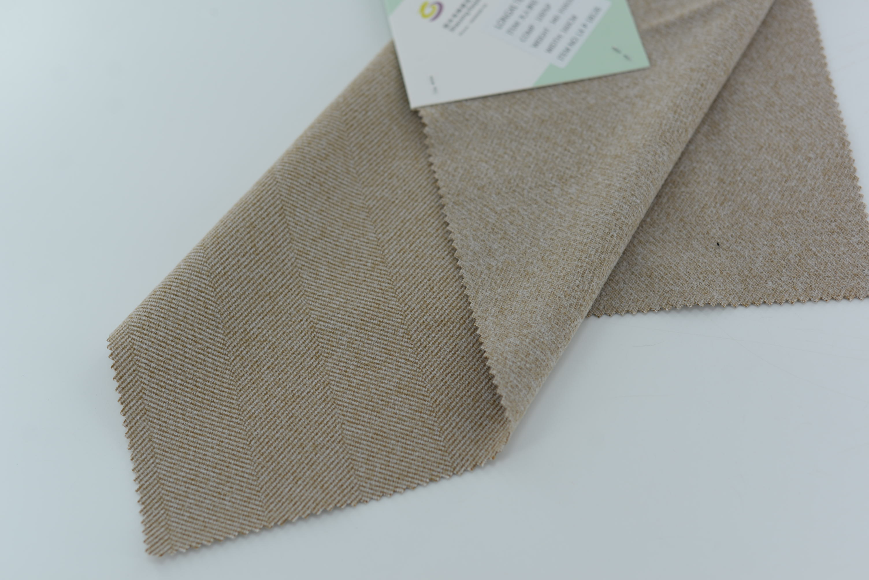 LX-P-18126  POLY BIG HERRINGBONE KNIT BRUSH